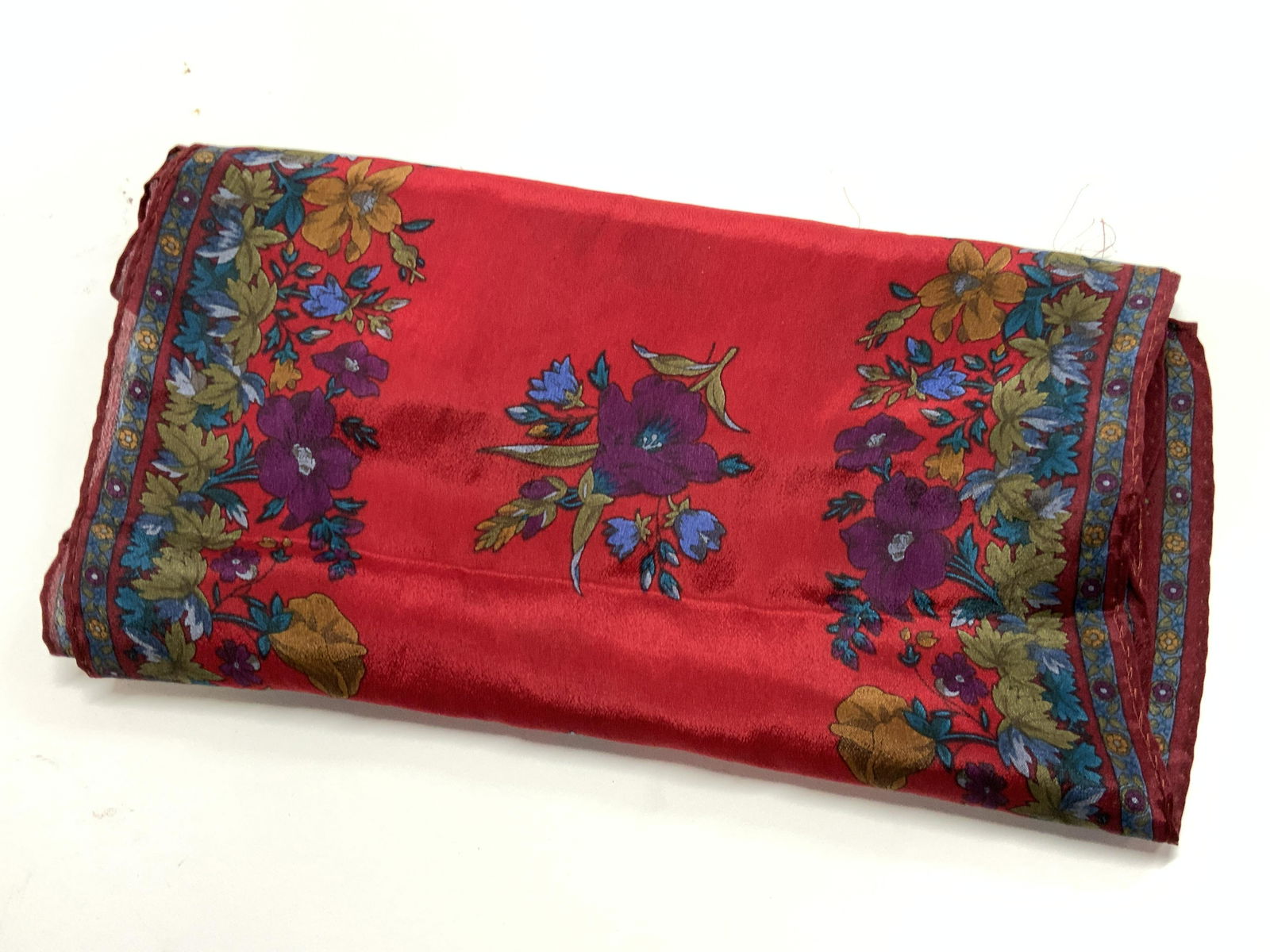 LIZ CLAIBORNE Vintage Red Floral Patterned Scarf (1 of 10)
