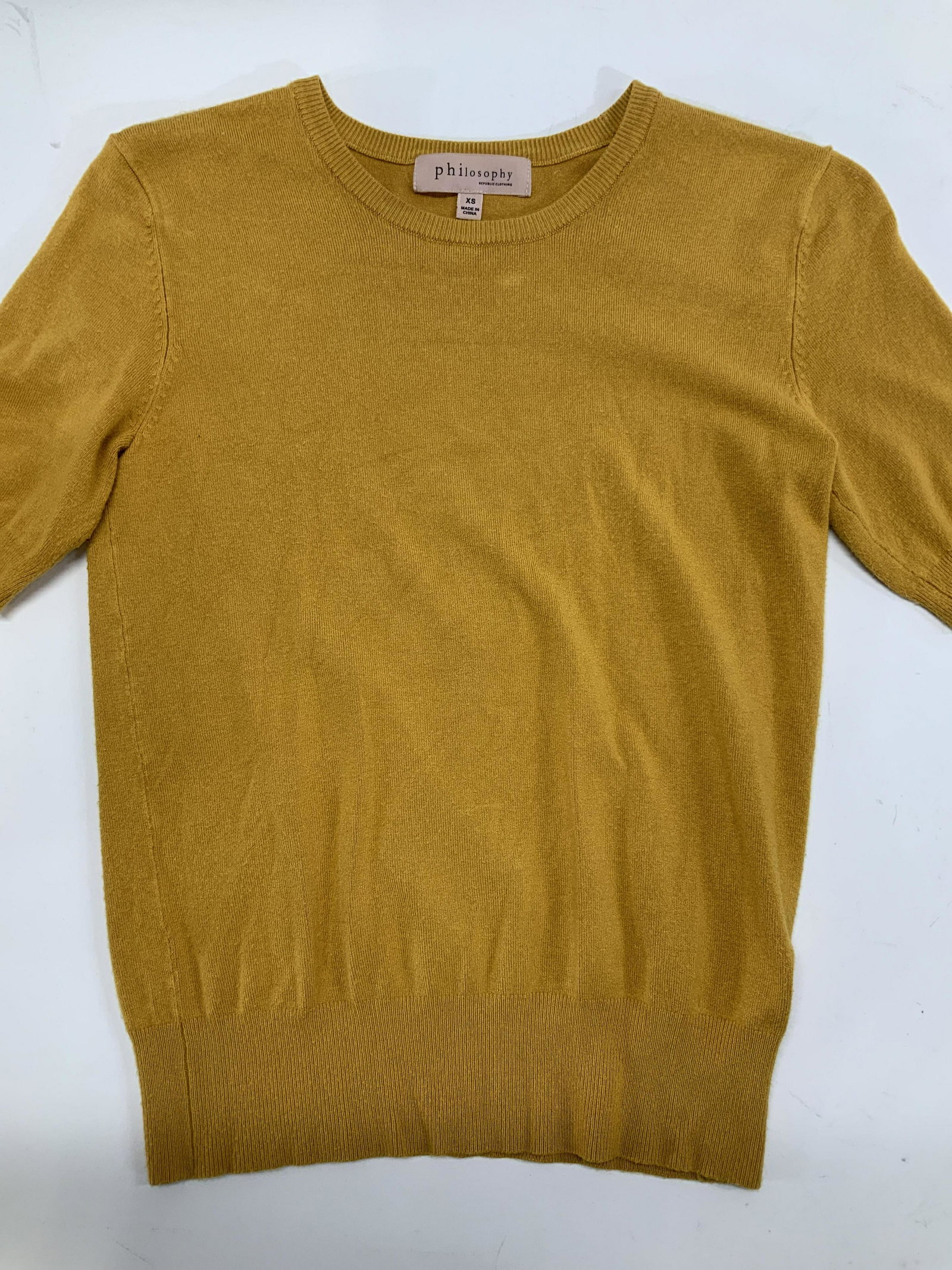 Philosophy Viscose Short Sleeve Sweater: Mustard Toned Short sleeve sweater with wide crew neck, size X Small . Some pilling. Philosophy Republic Short sleeve sweater, spring fashion, spring sweater, Estate wear, Vintage wear, ladies fashion