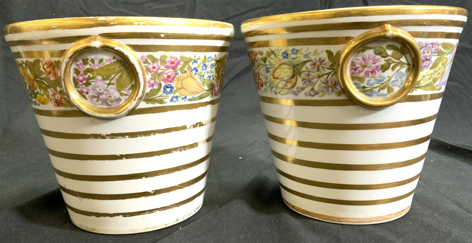Lot 2 Hand Painted Porcelain Cache Pots (1 of 8)