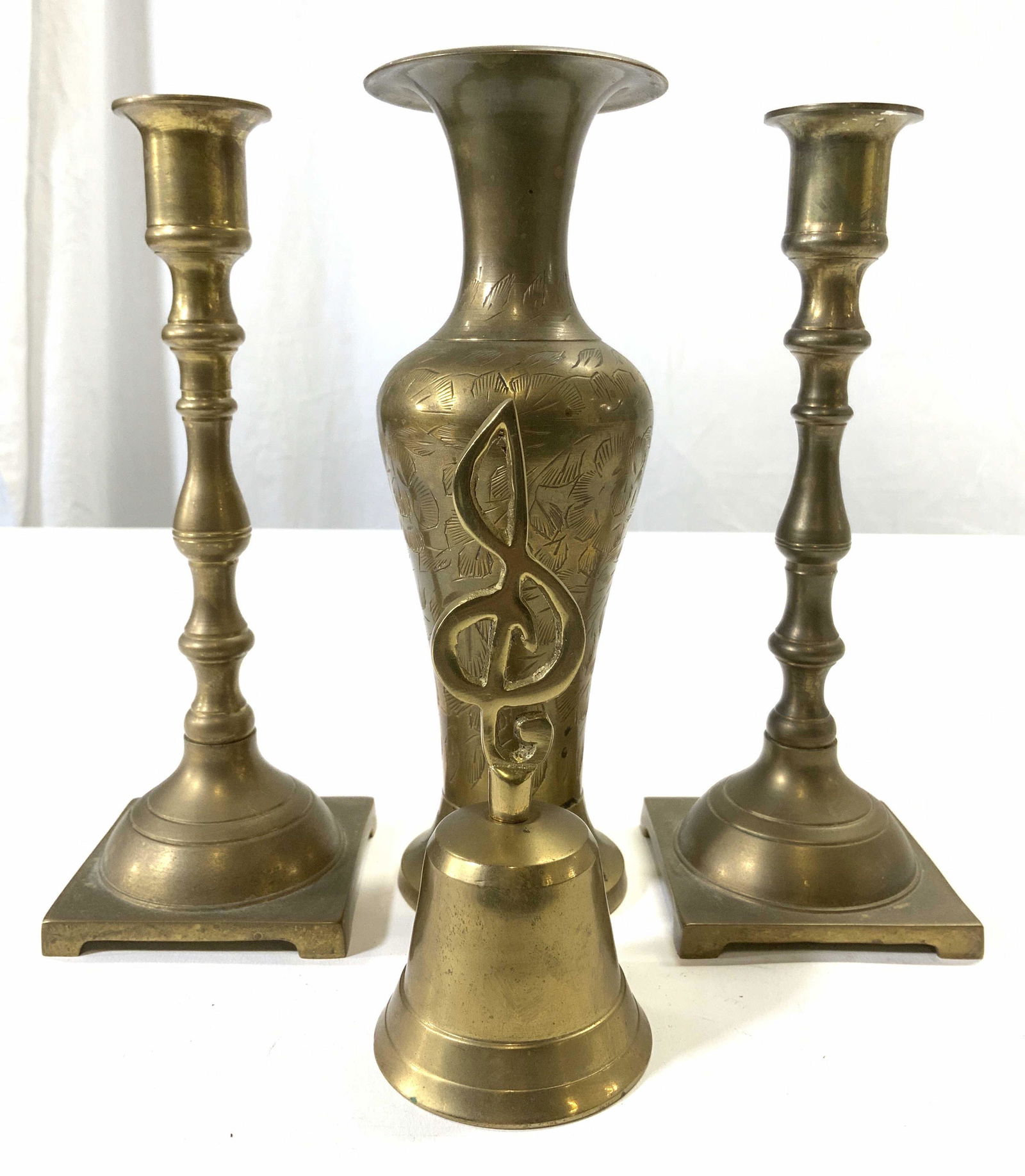 Lot 4 Brass Tabletop Accessories (1 of 7)