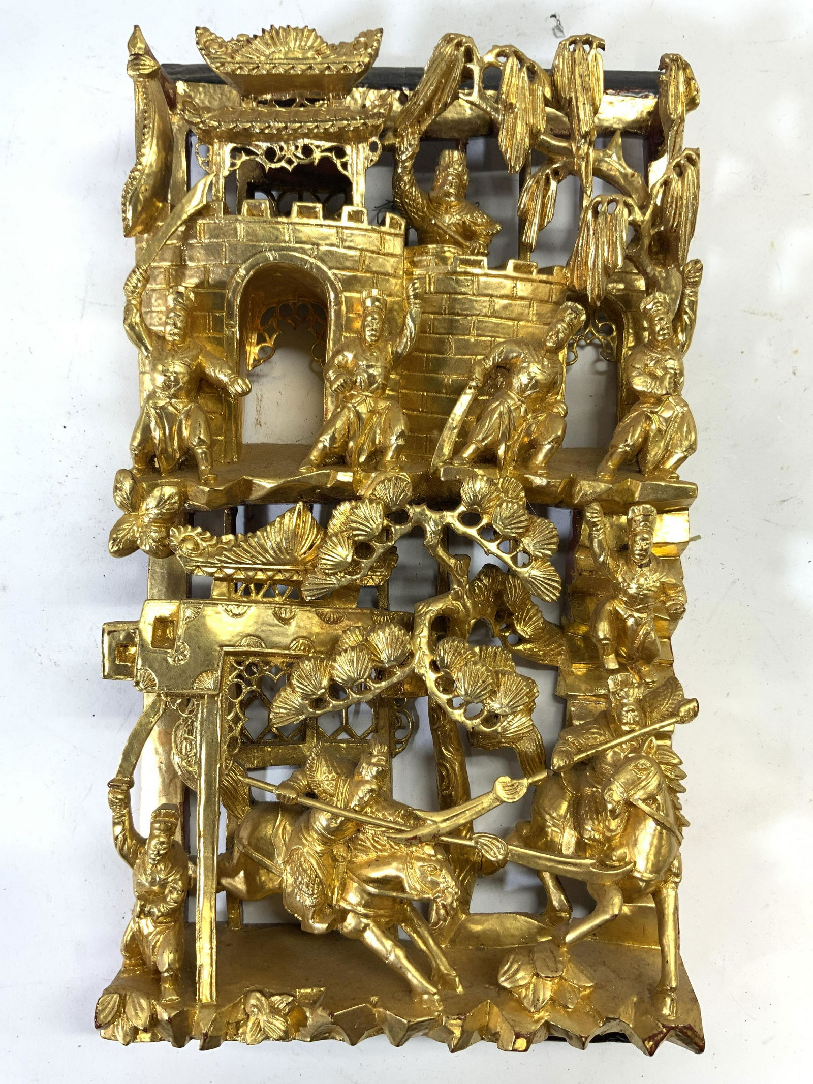 Intricately Carved Giltwood Wall Hanging (1 of 7)