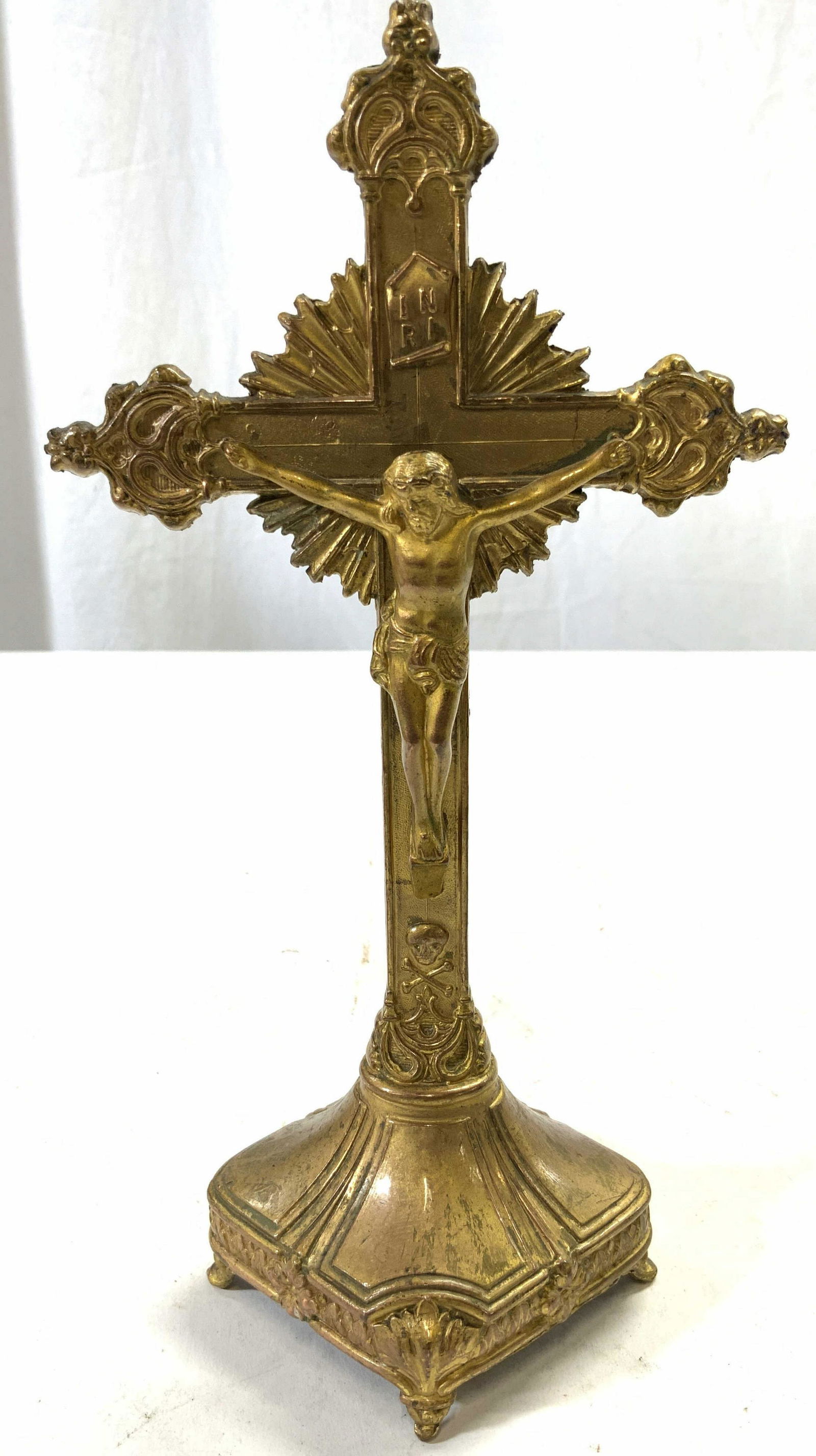Vintage Standing Footed Brass Crucifix (1 of 6)