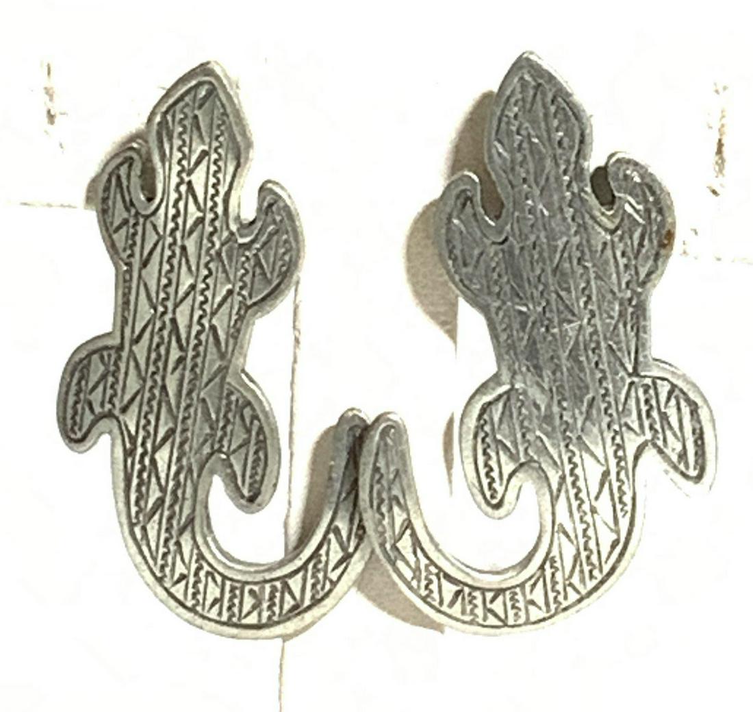 JJ Etched Lizard Drop Earrings (1 of 4)