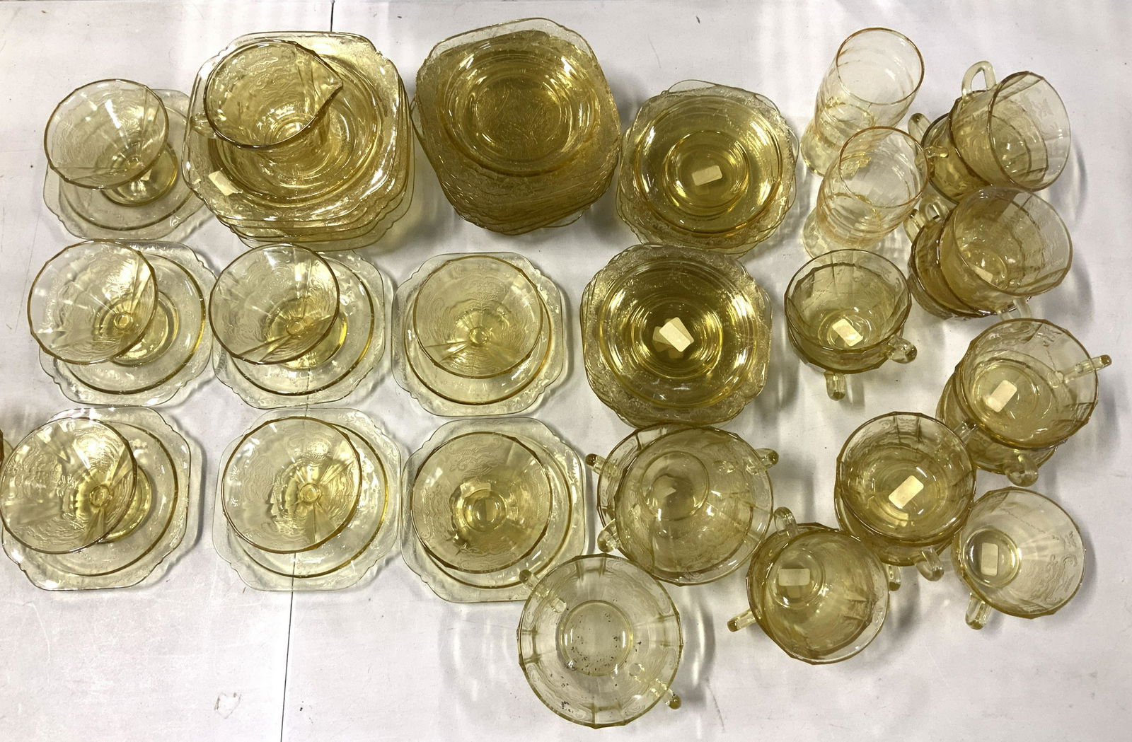 Amber Depression Glass Tableware set 67 (1 of 7)