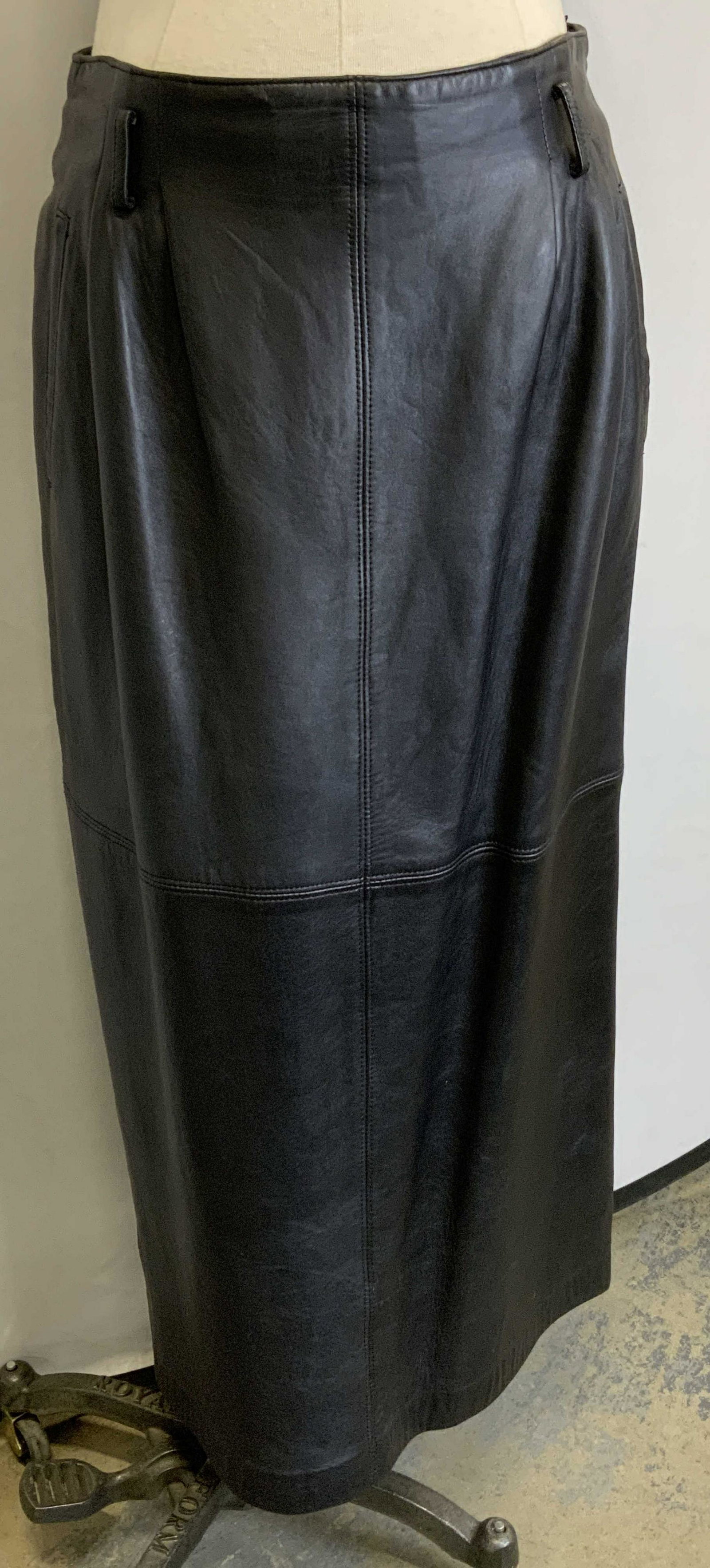 LINDA ALLARD ELLEN TRACY Black Leather Skirt (1 of 6)
