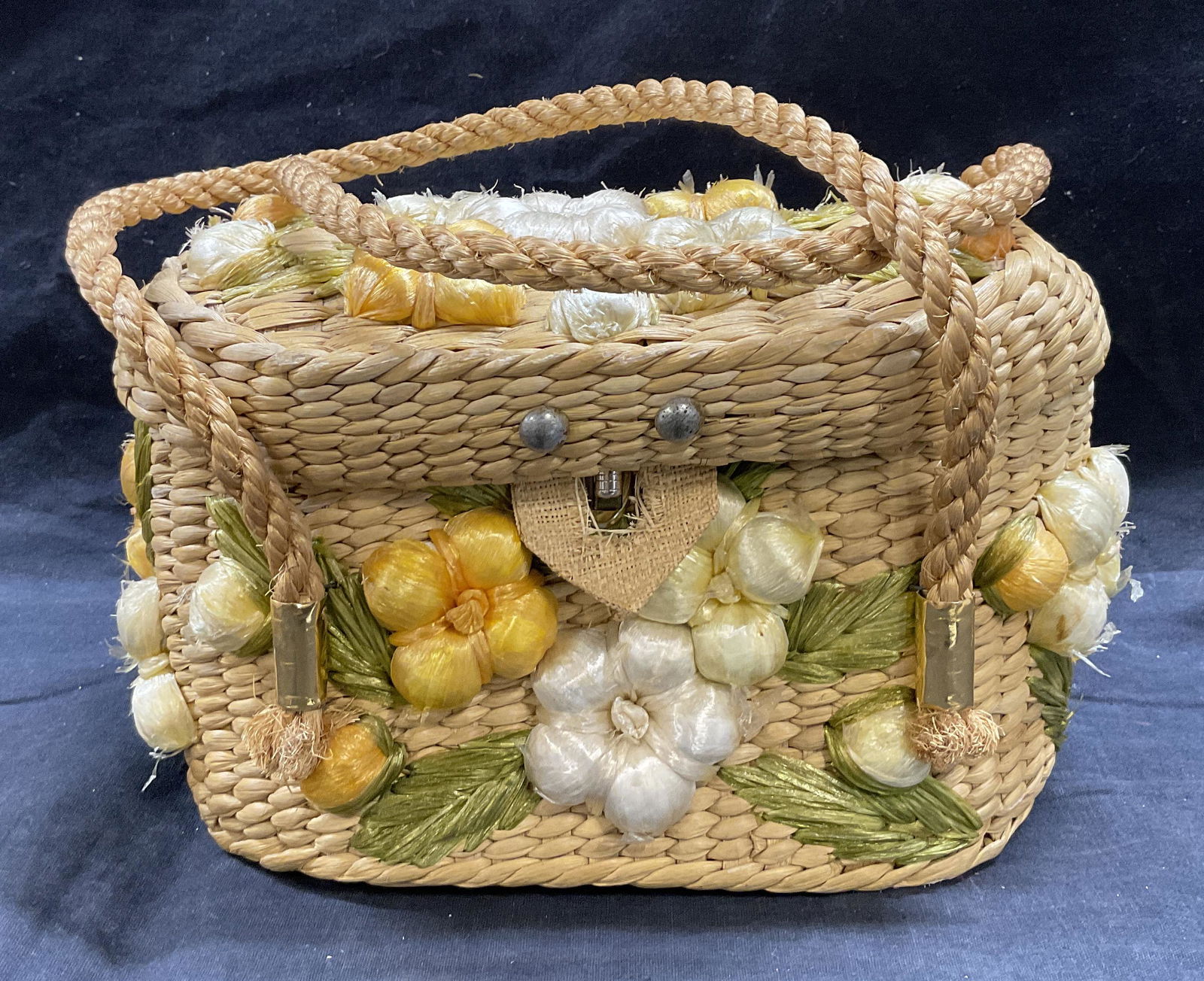 Filipino Woven Straw Basket Bag Purse (1 of 8)