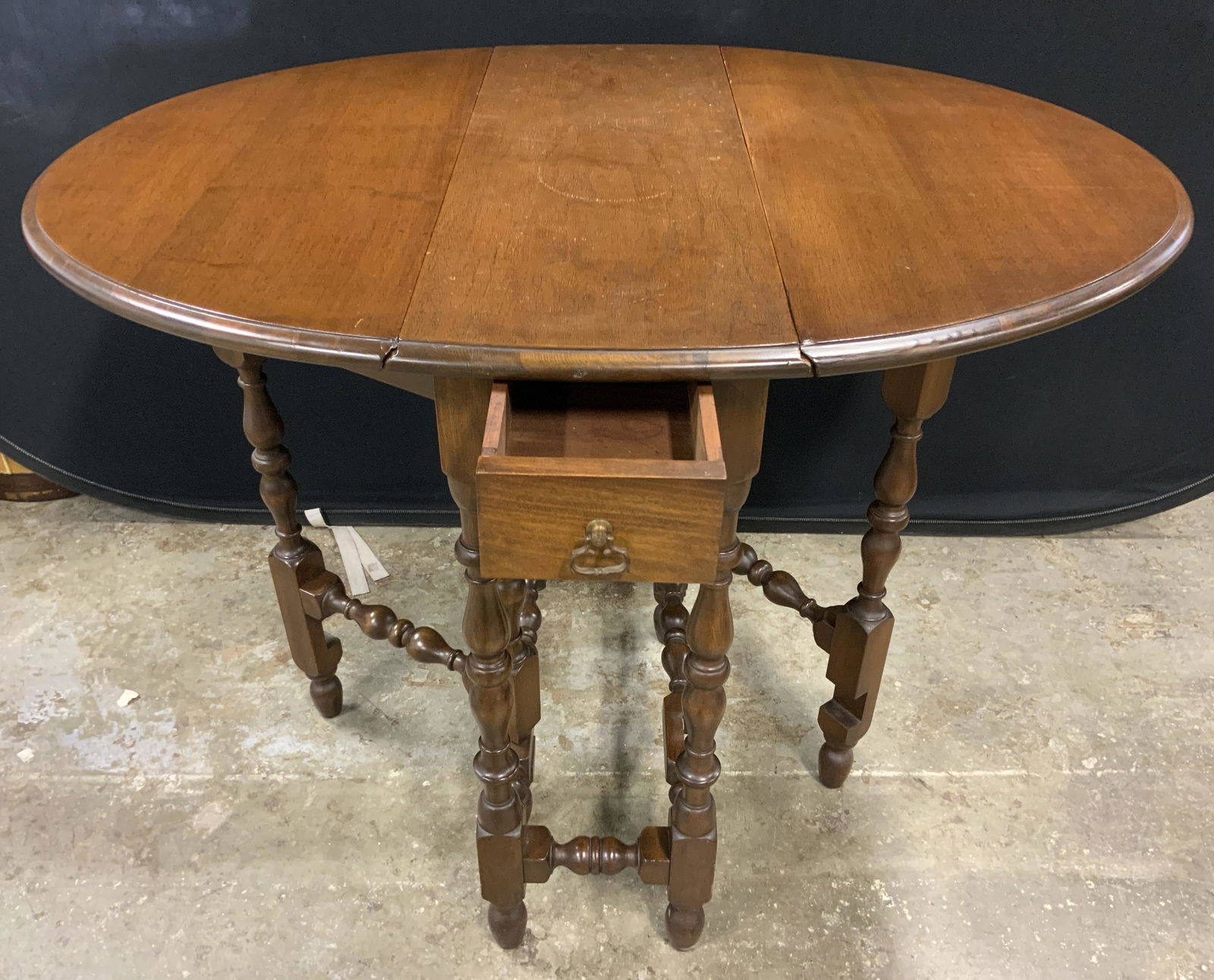 Vintage Swing Leg Carved Wooden Drop Leaf Table (1 of 9)