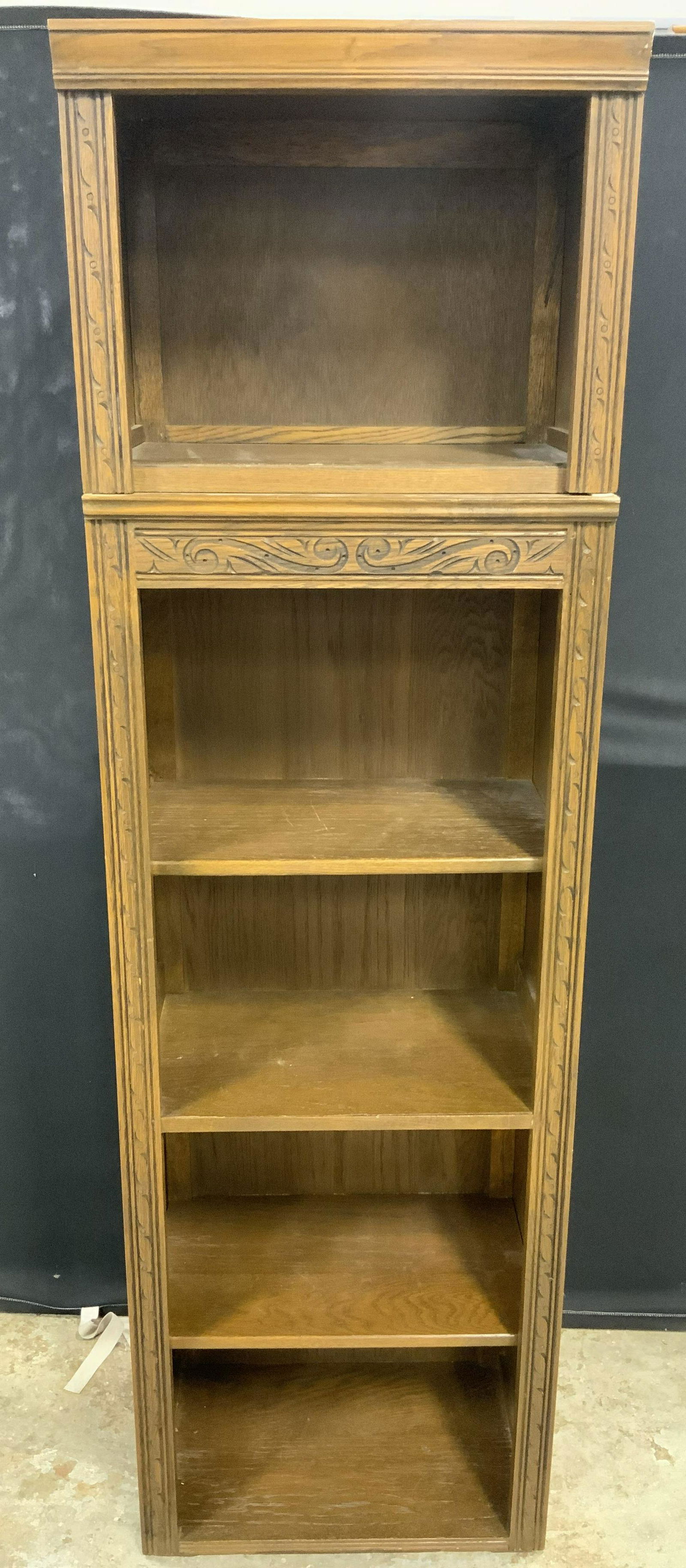 OLD CHARM Vintage Wooden Bookshelf (1 of 9)