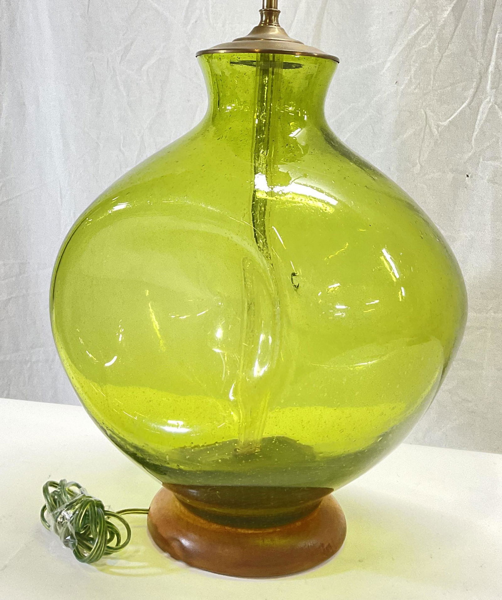Hand Blown, Blenko Style, Glass Table Lamp (1 of 11)