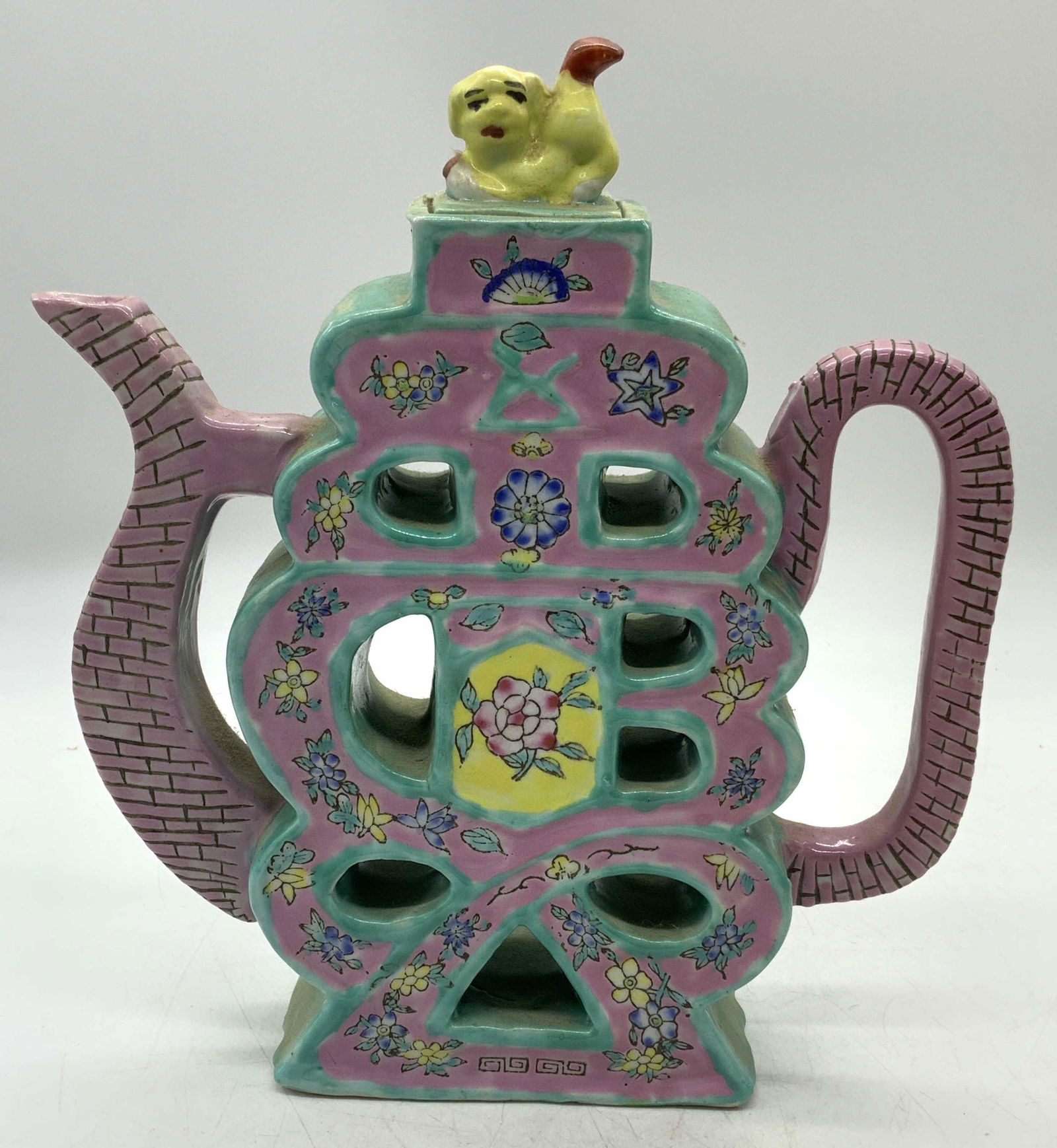 Chinese Ceramic Teapot w Fu Dog (1 of 6)