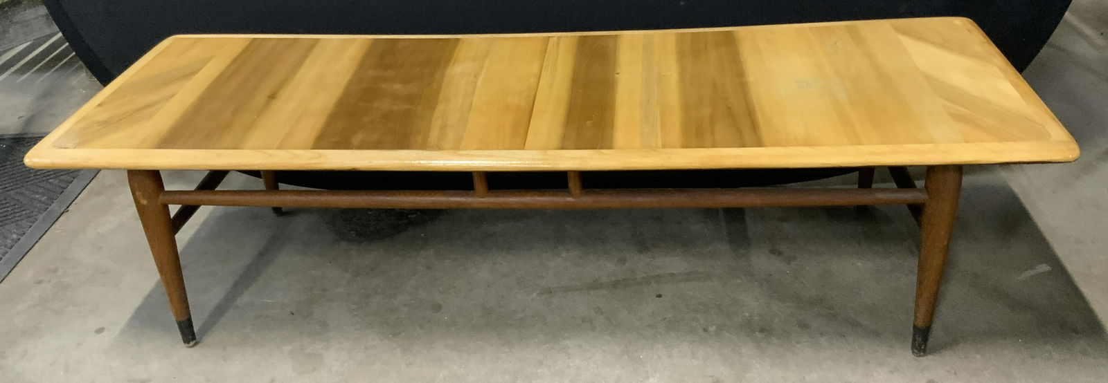 LANE Mid Century Modern Wooden Coffee Table (1 of 16)