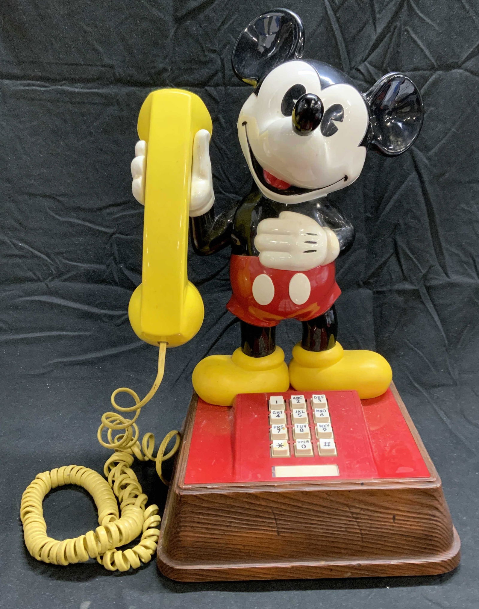 1976 MICKEY MOUSE Walt Disney Telephone (1 of 8)