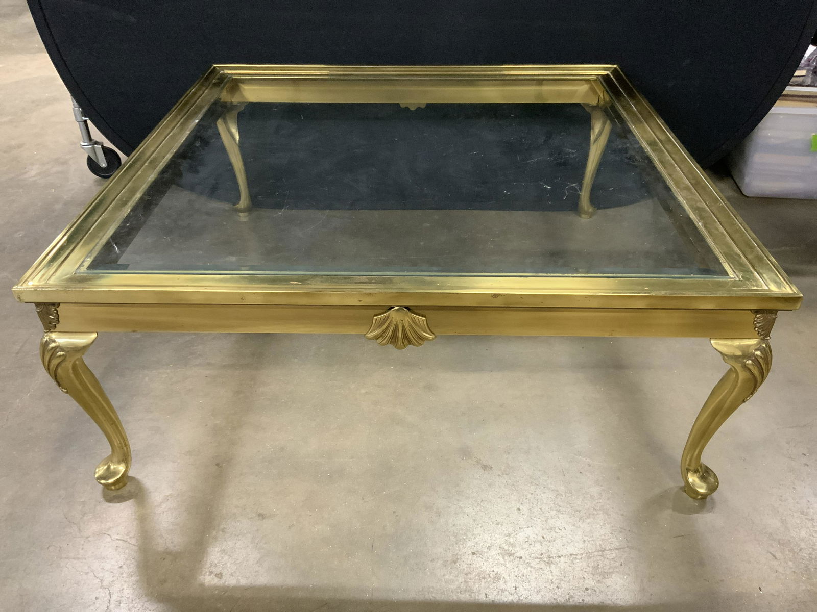 Vntg Brass Queen Anne Leg Glass Top Coffee Table (1 of 10)