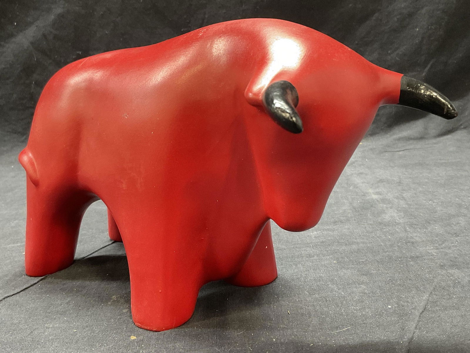 Minimalistic Red Bull Figural, Slip Cast Plaster (1 of 6)