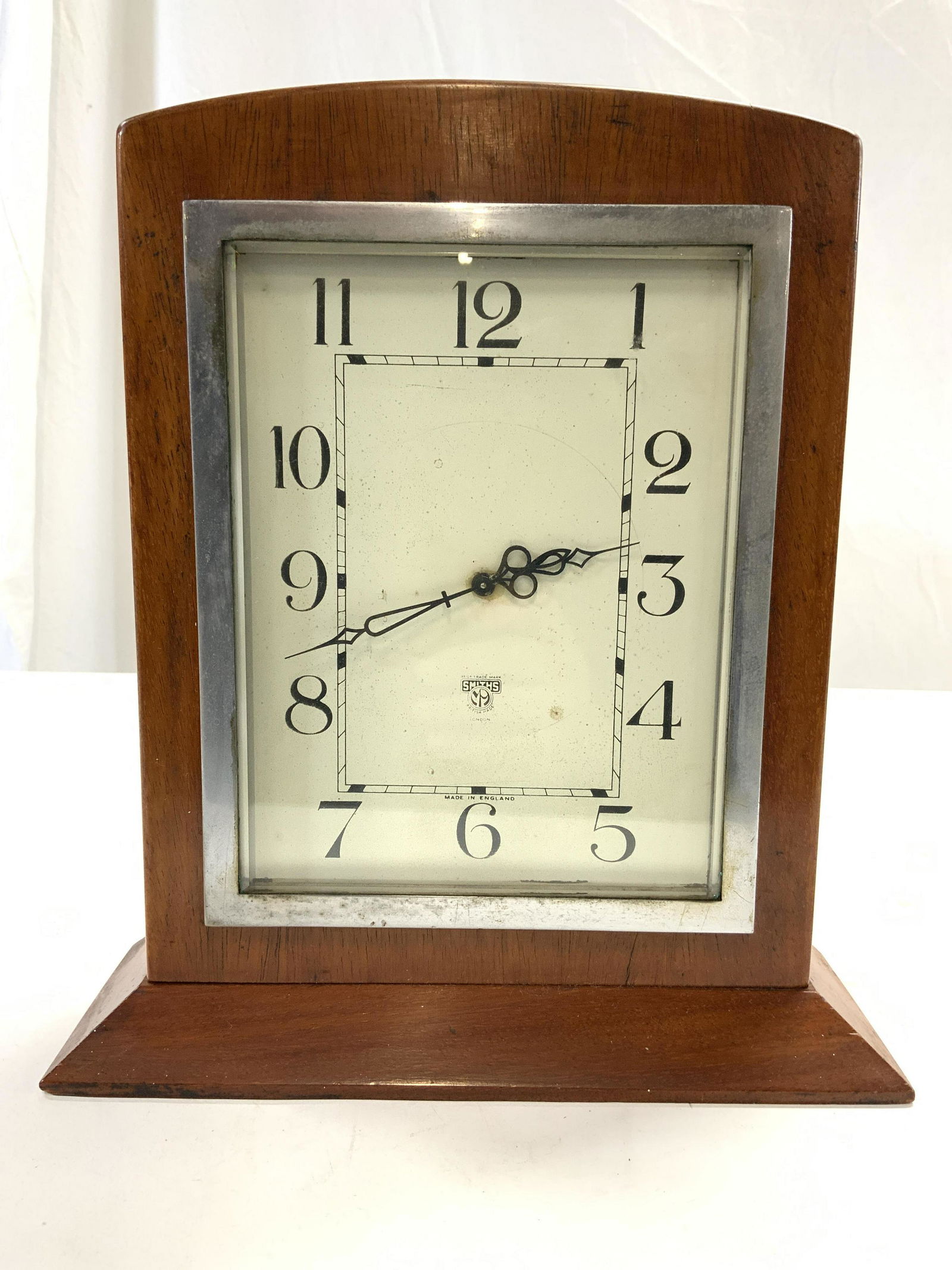 SMITHS Wooden Art Deco Mantel Clock (1 of 9)