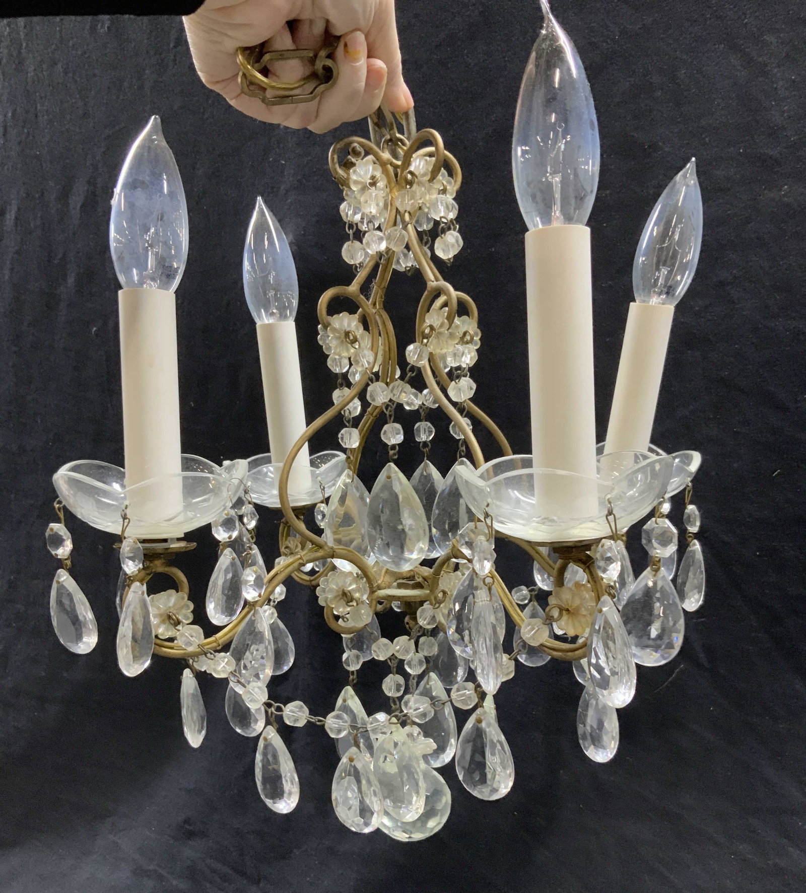 4 Arm Chandelier Ceiling Light w Prisms (1 of 8)