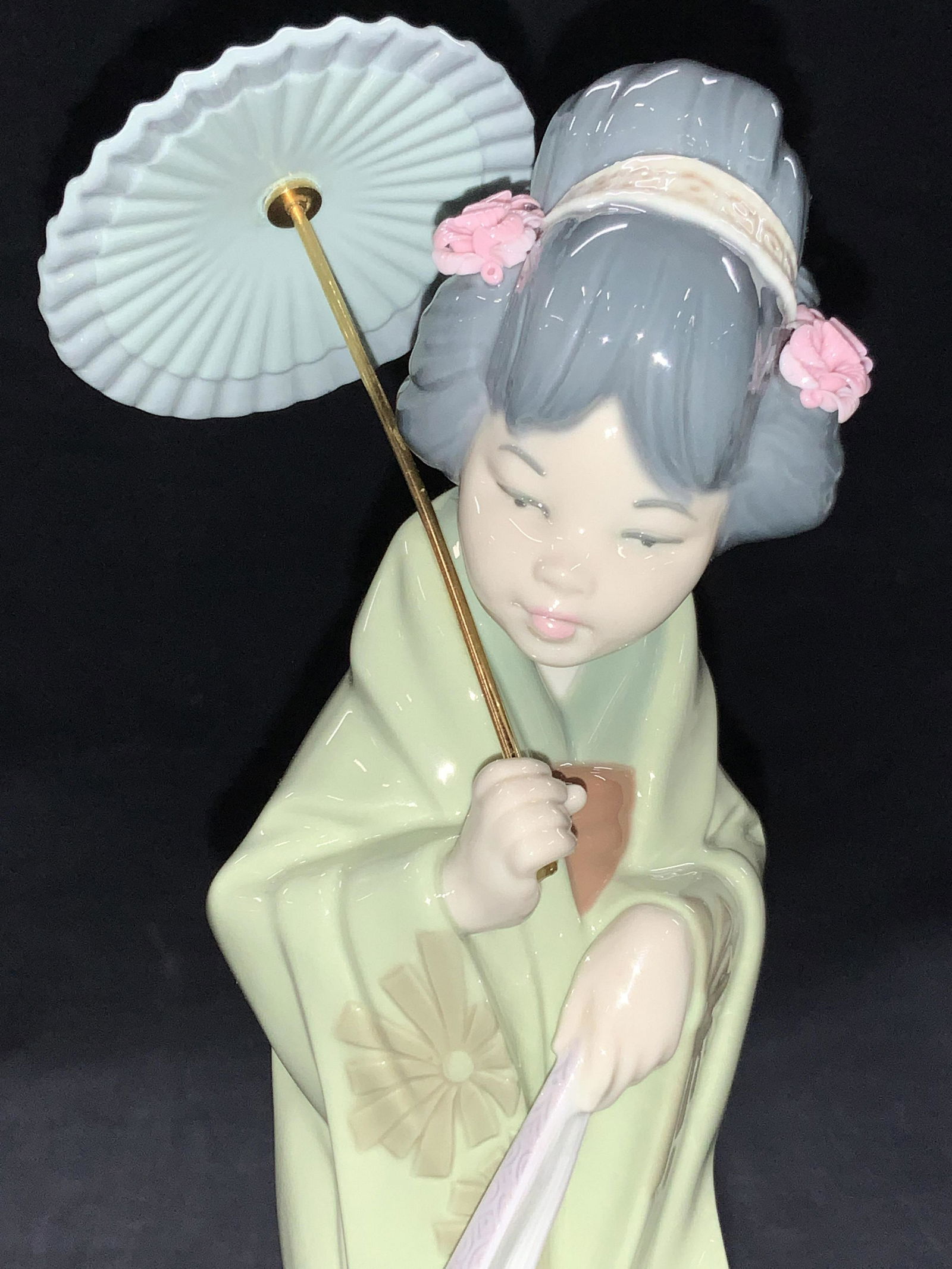 LLADRO Porcelain Asian Girl W Parasol, 4988 (1 of 10)