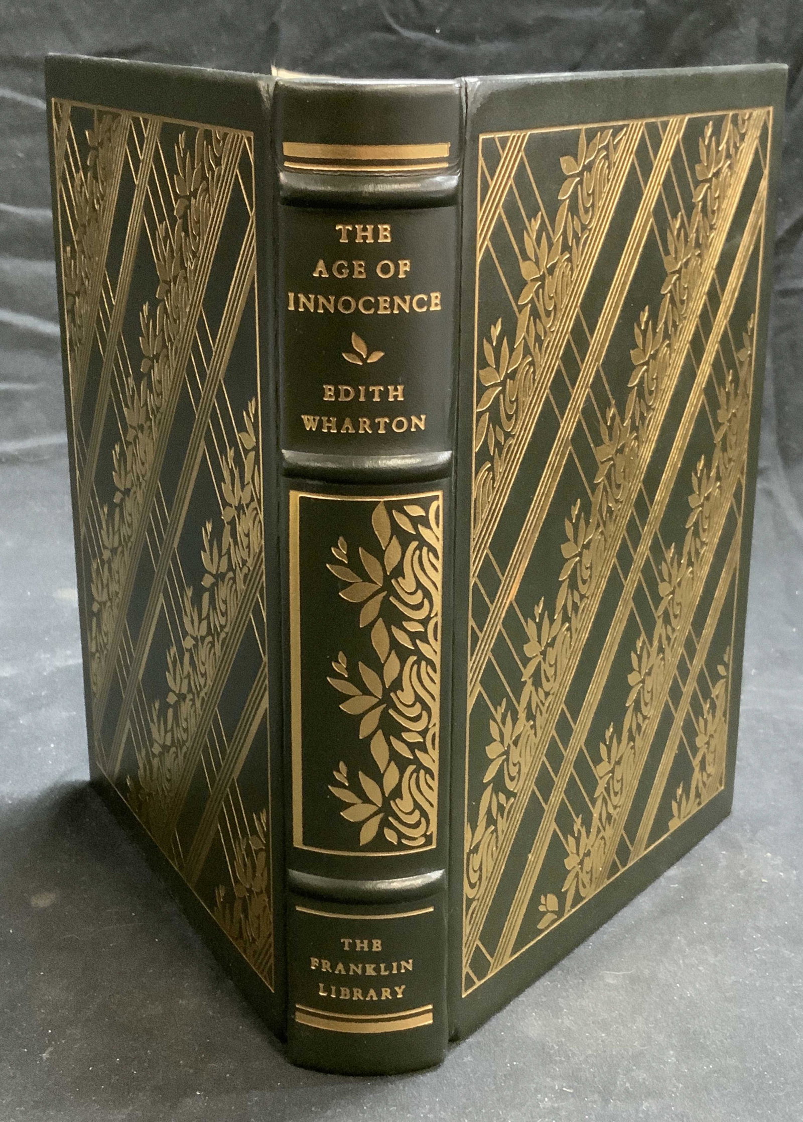 Ltd Edt EDITH WHARTON The Age of Innocence (1 of 9)