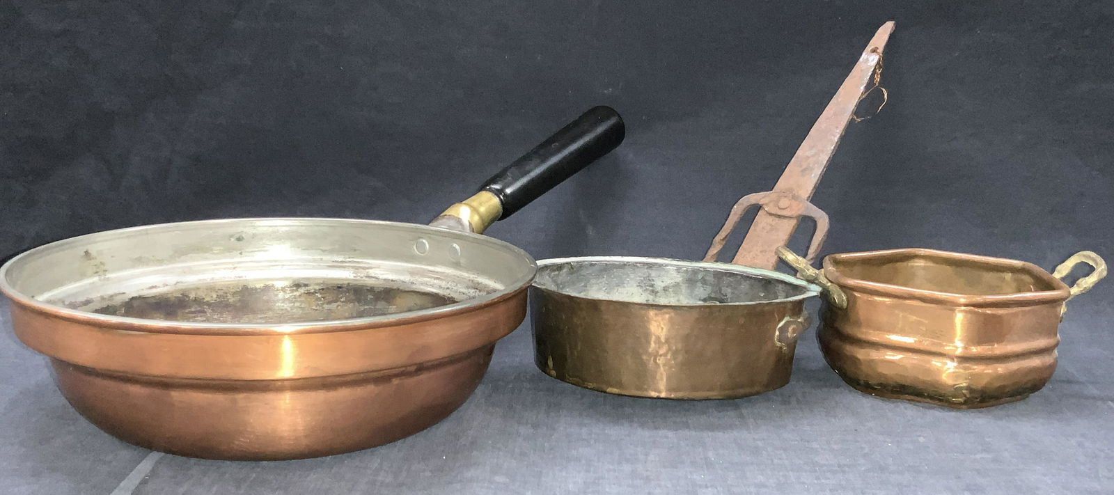 Lot 3 Vintage Copper Cooking Pans & More (1 of 10)