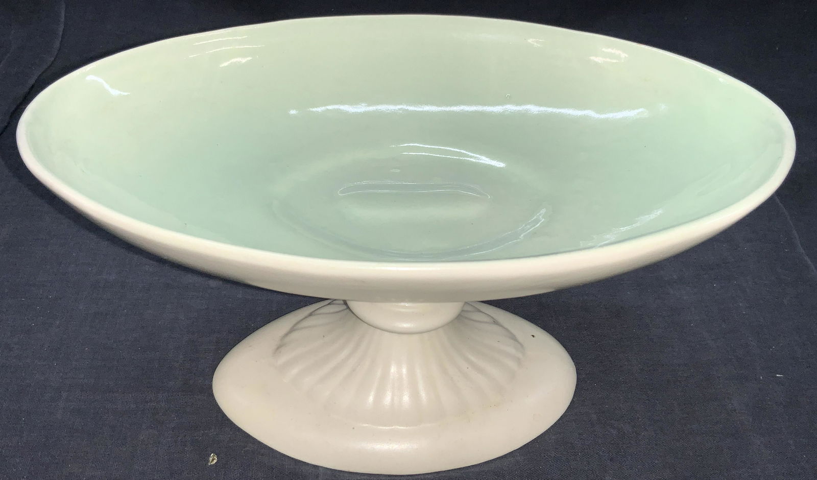 Red Wing USA Ceramic Footed Dish (1 of 8)