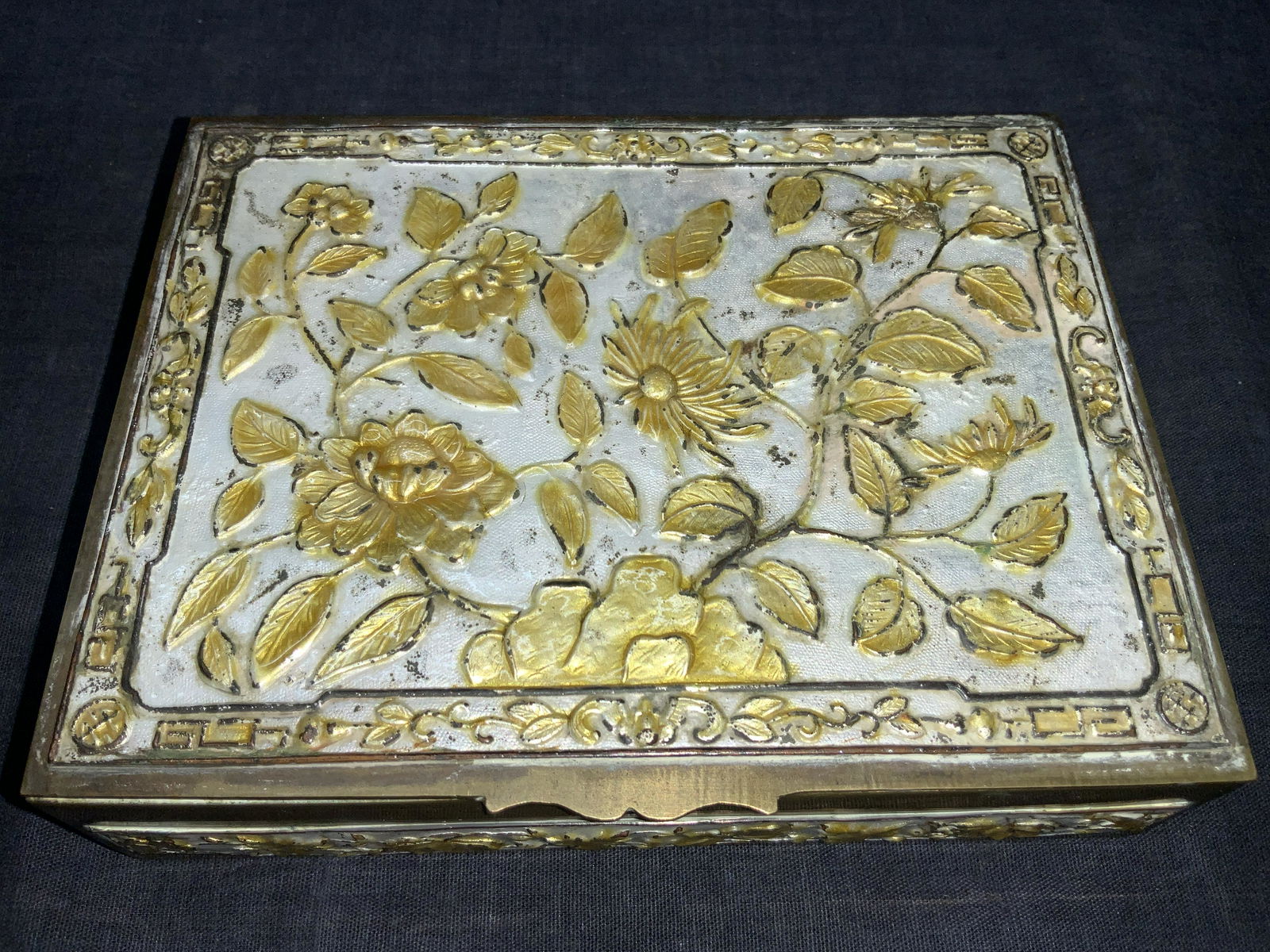 Vintage Floral Brass & Enamel Box (1 of 9)