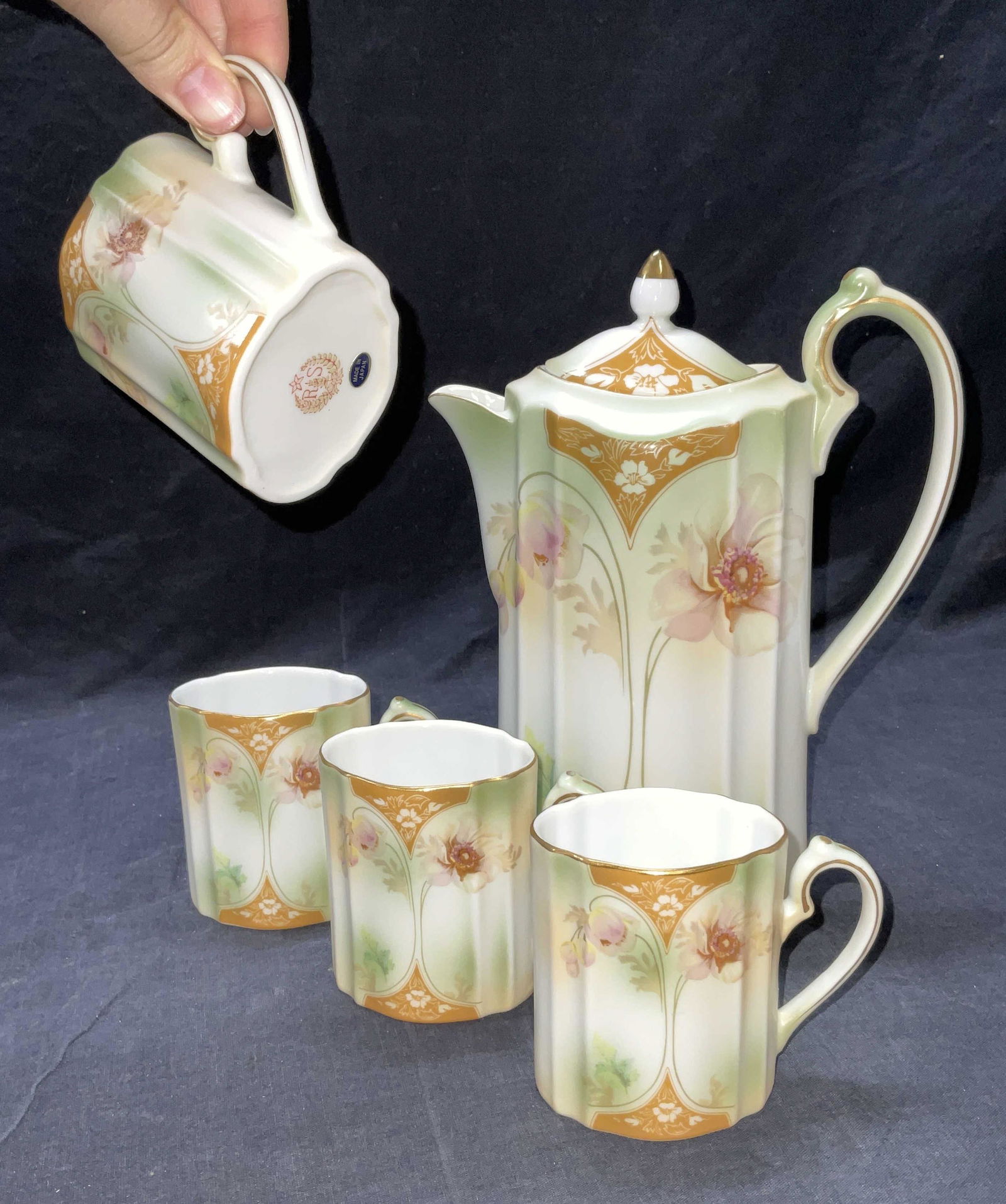 Set 5, R.S. Porcelain Teapot & Teacups (1 of 6)