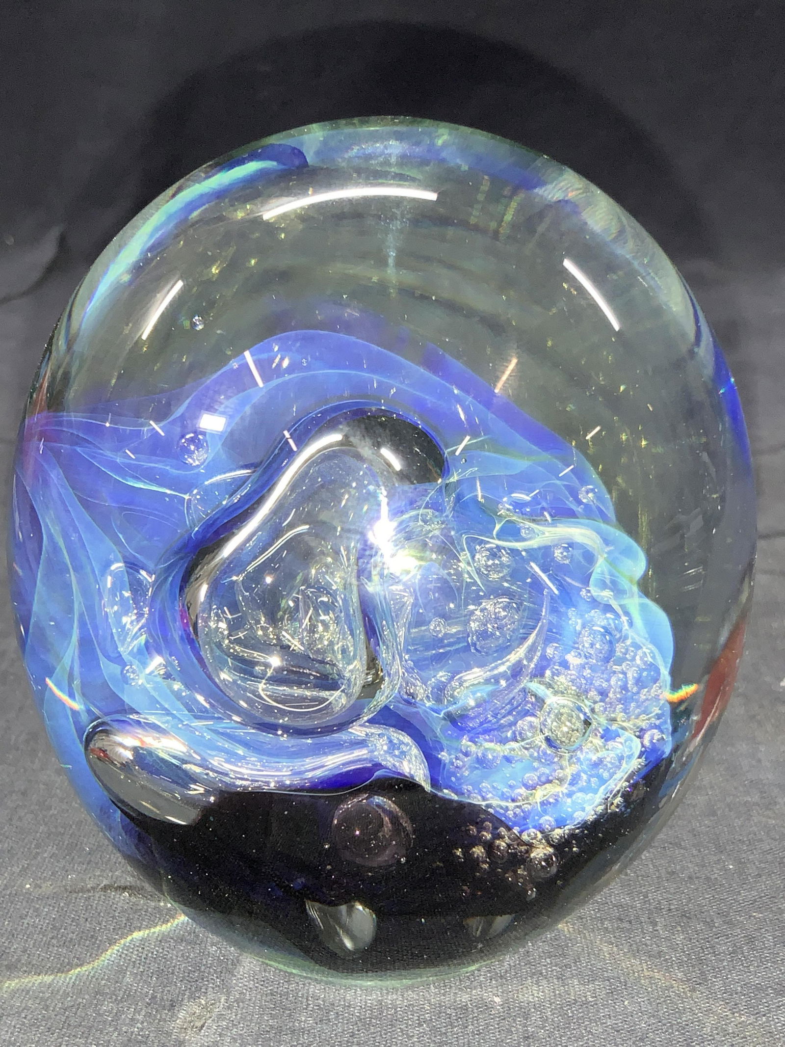 EICKHOLT Signed 1995, Hand Blown Paperweight (1 of 7)
