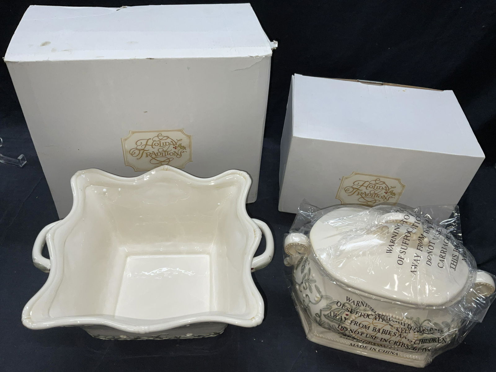Lot 2 Holiday Traditions Porcelain Ware, NIB (1 of 6)
