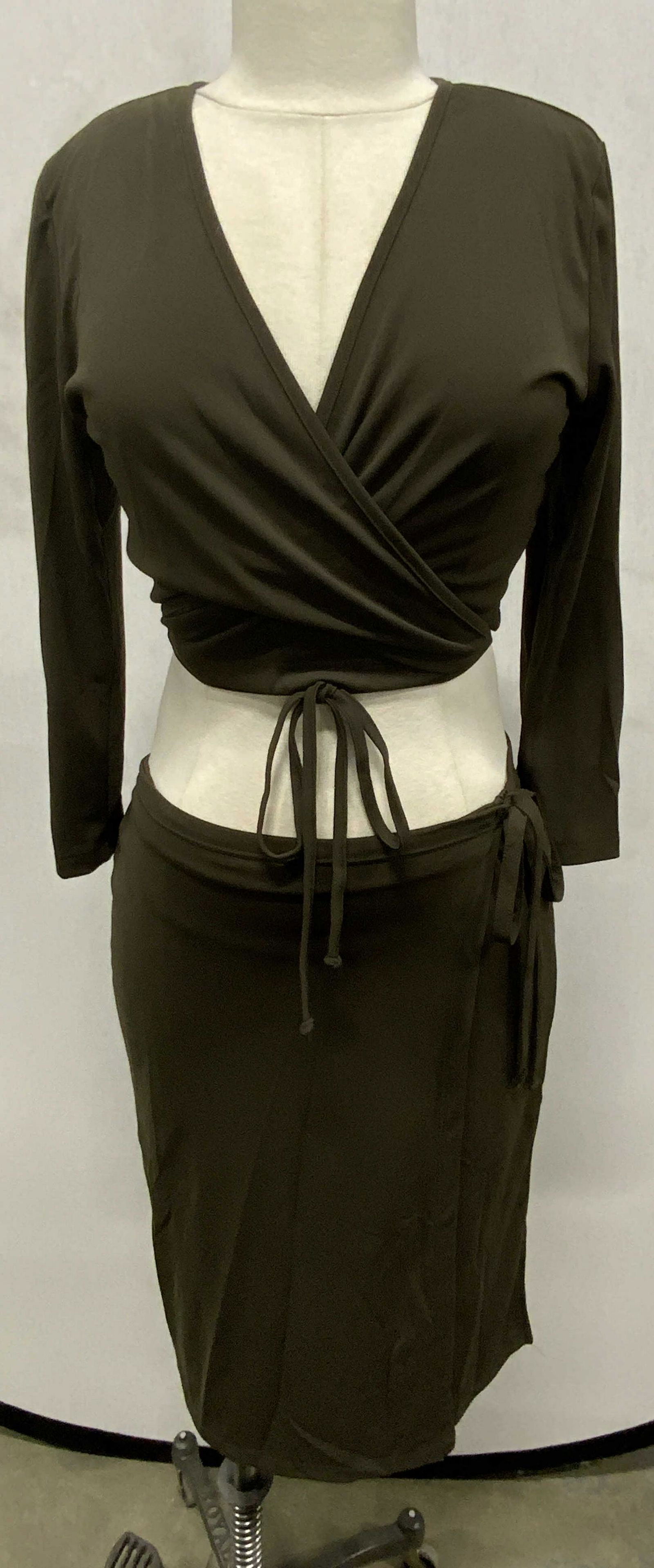 LUCE Green Two Piece Skirt & Top Set (1 of 7)