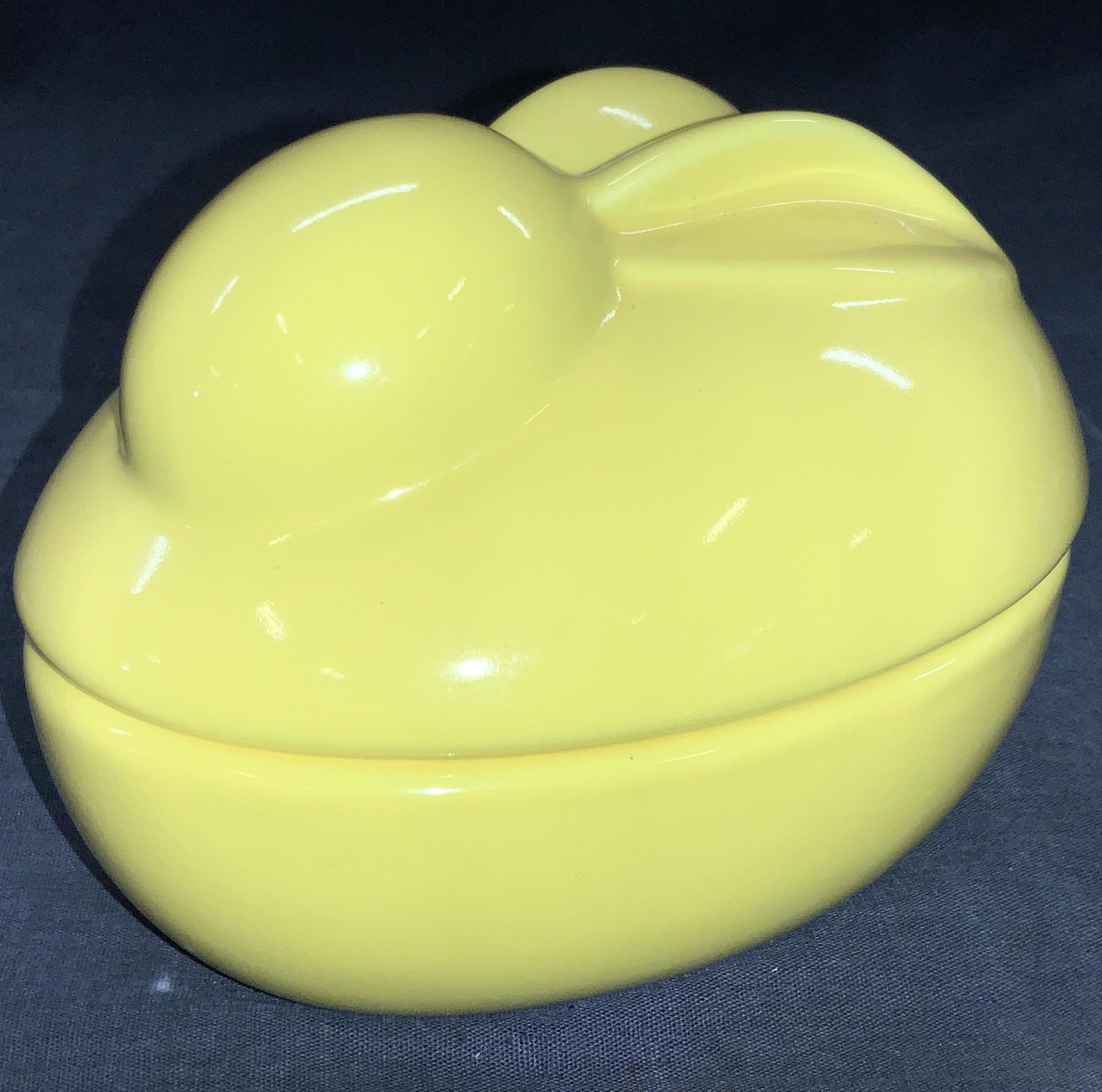 Cooks Club Ceramic Bunny Egg Cover Box (1 of 8)