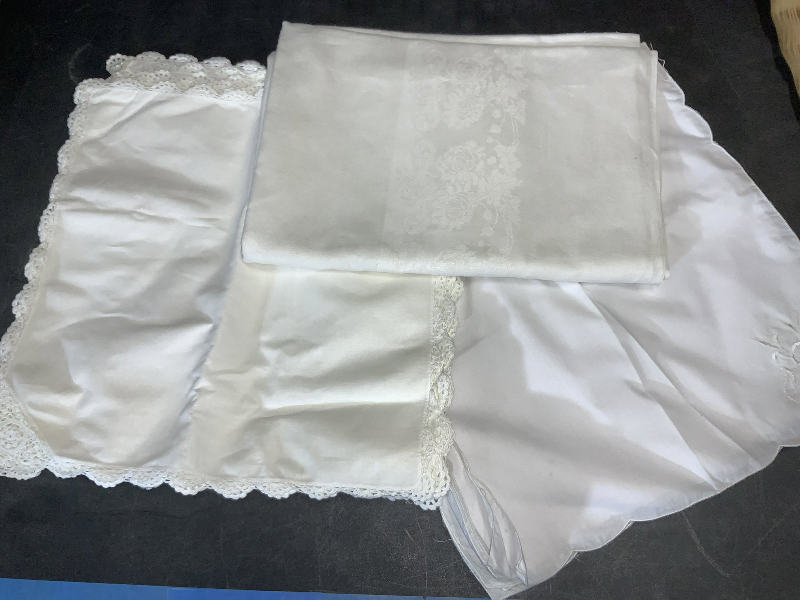 2 Sets of Linen or Cotton Napkins, Tablecloth,New (1 of 7)