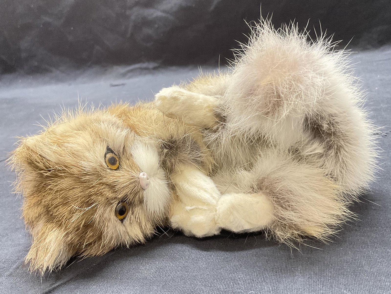 Rabbit Fur Cat Figural (1 of 6)