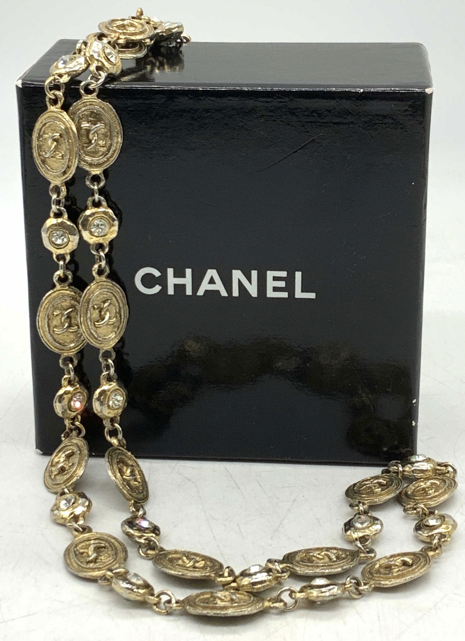 CHANEL Interlocking C Goldtone Necklace, Box (1 of 8)