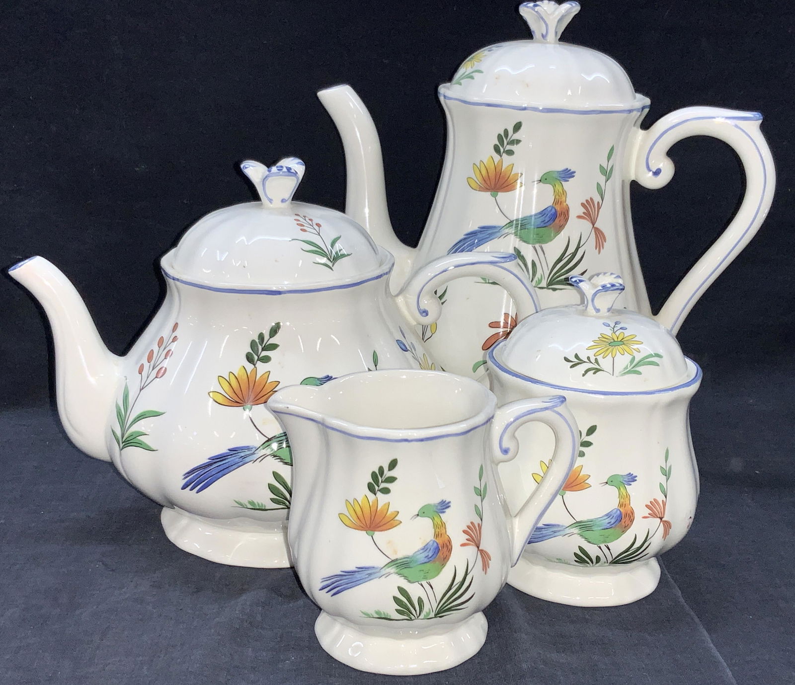 GIEN Hand Painted Ceramic Tea Set, France (1 of 10)