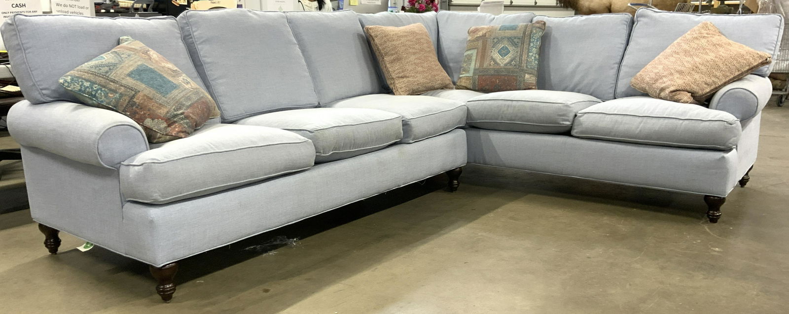 COUNTRY WILLOW Michele Footed Sectional Ice Blue (1 of 12)