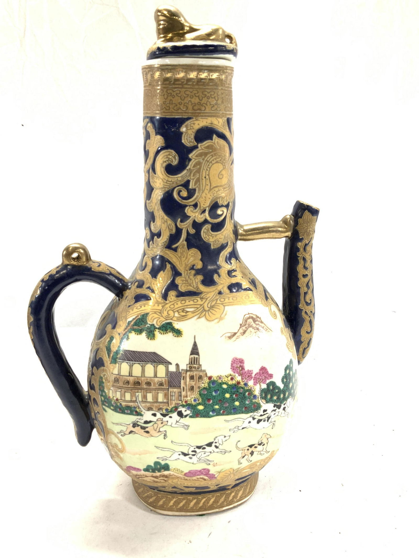 Italian Style Porcelain Teapot Dog Hunt Scene (1 of 10)