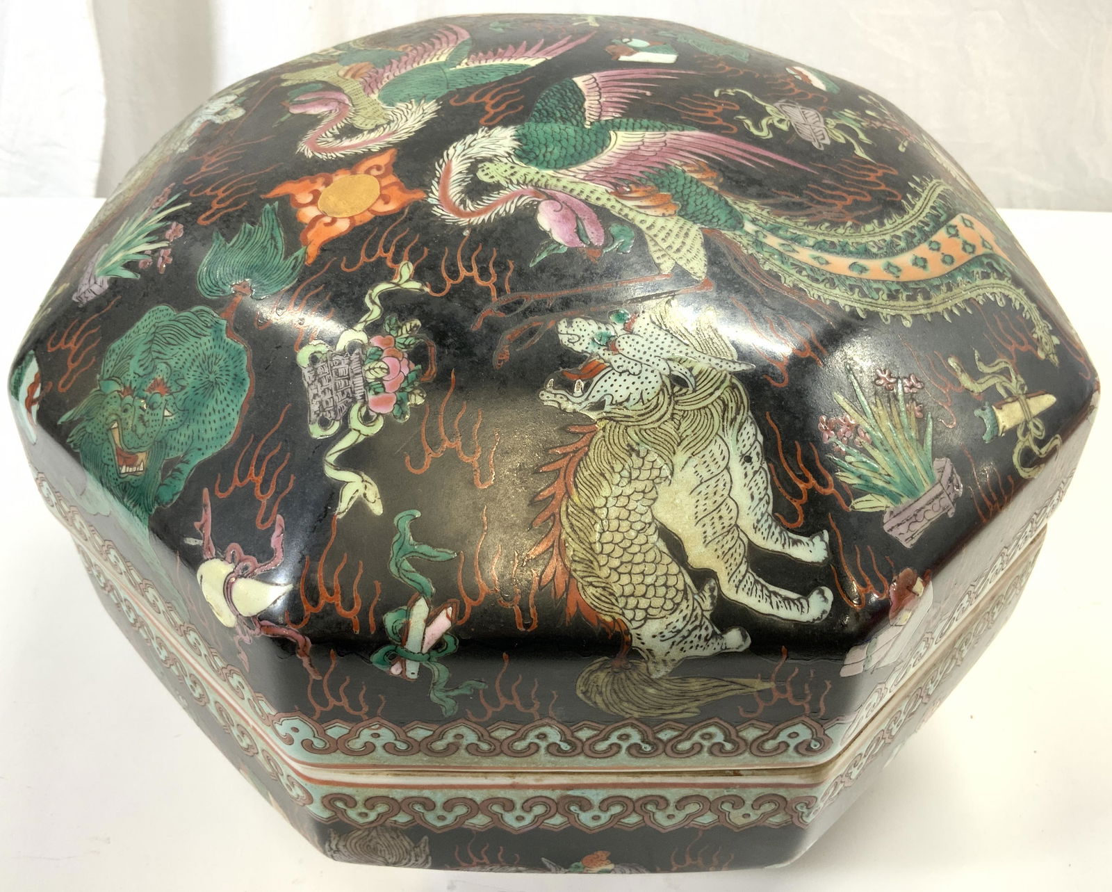 Signed Hand Painted Asian Hexagonal Centerpiece (1 of 8)