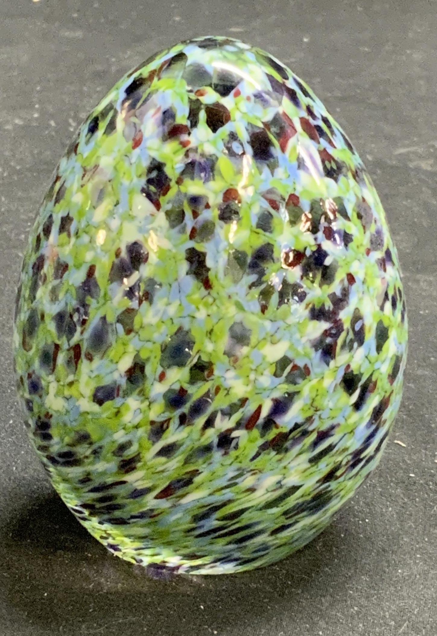 Vintage Signed THAMES Art Glass Paperweight (1 of 7)