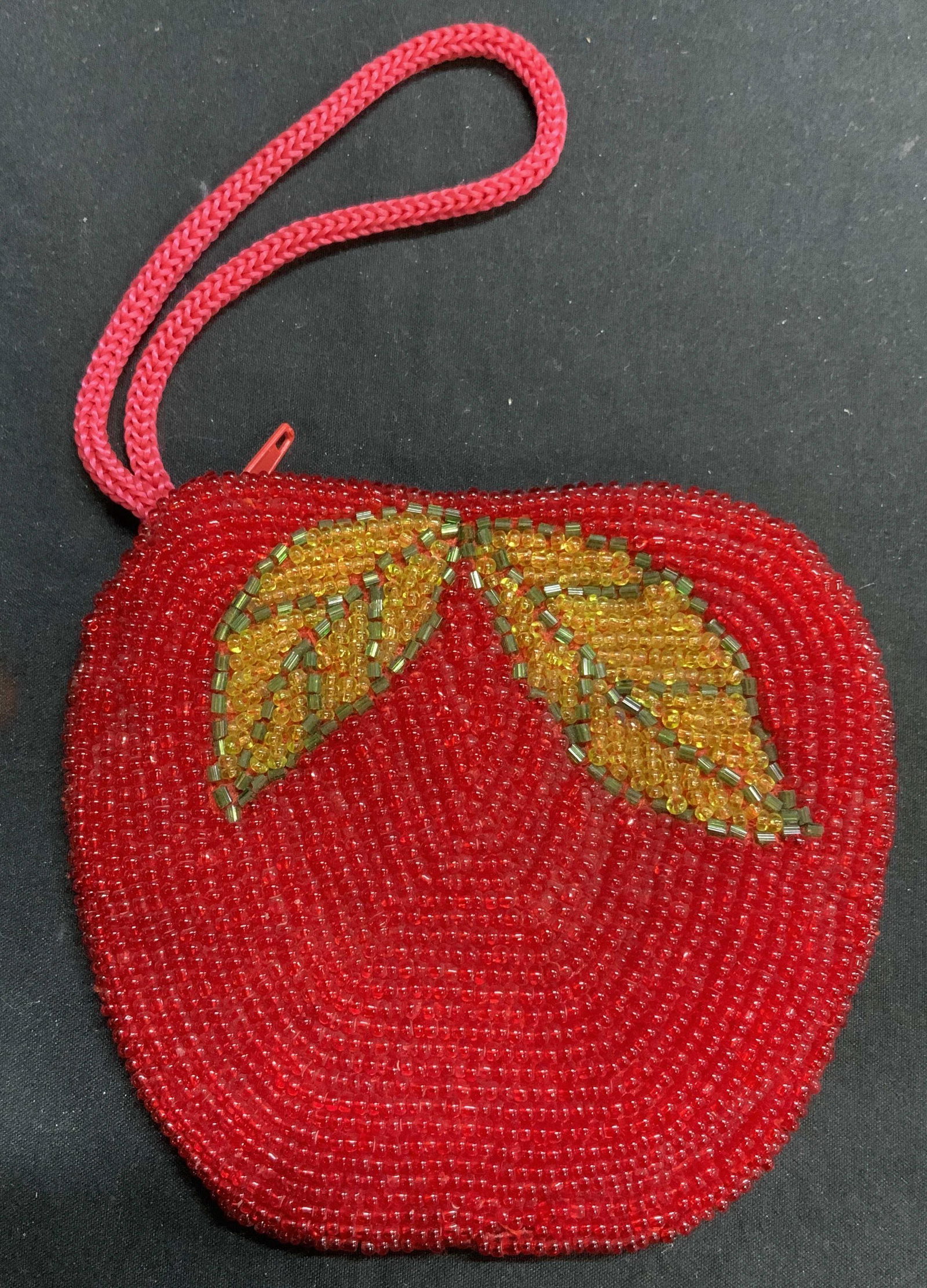 Beaded Red Apple Coin Purse (1 of 6)