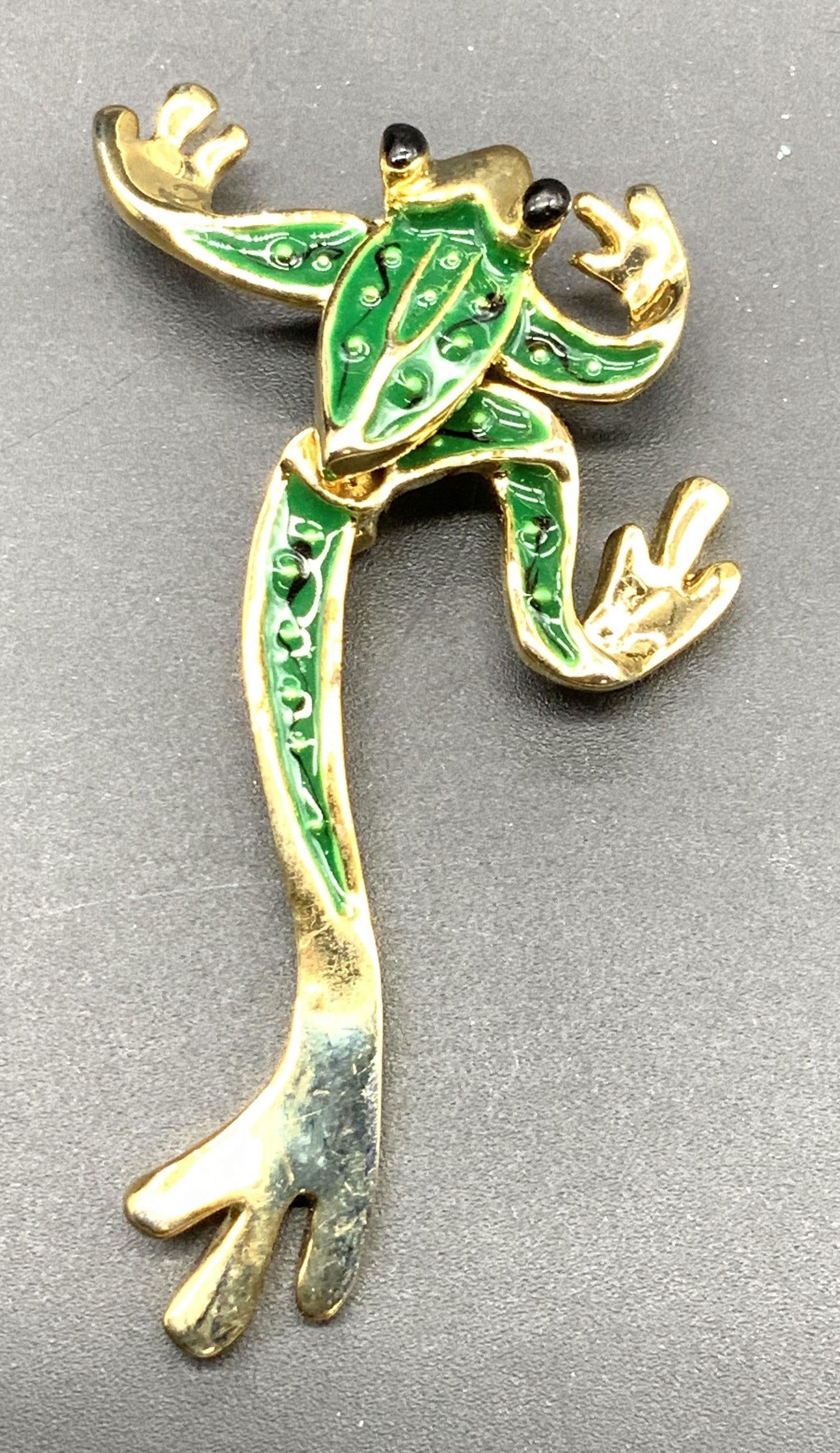 Articulated Frog Brooch in Gold Tn & Enamel (1 of 6)