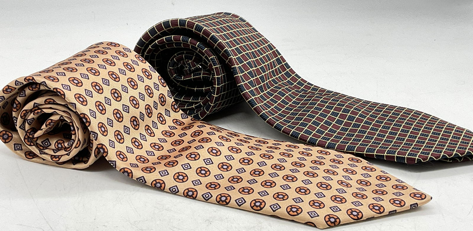 Lot 2 Silk Ties, CHARVET France & BRIONI Italy (1 of 6)