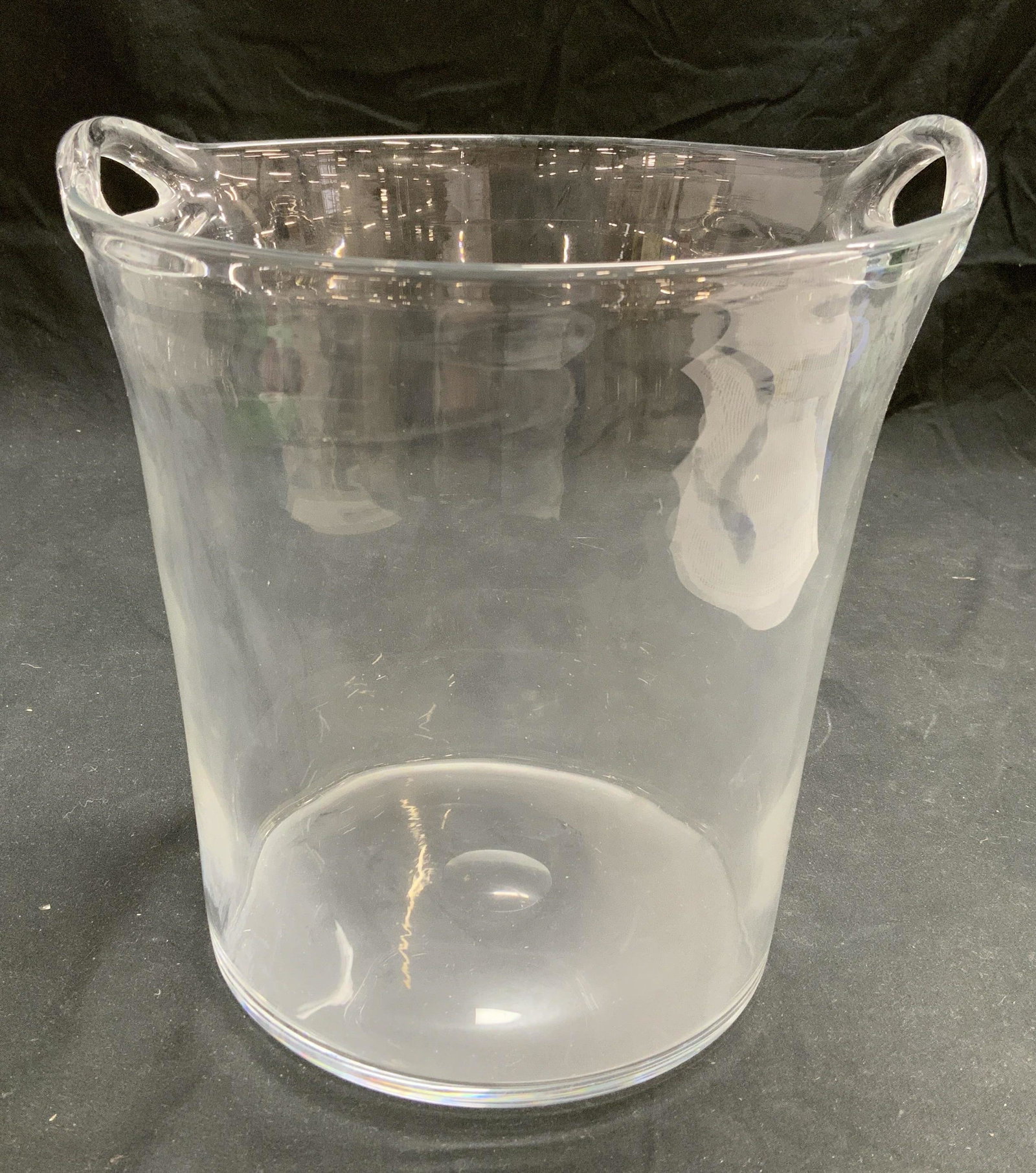 Transparent Glass Handled Ice Bucket (1 of 6)