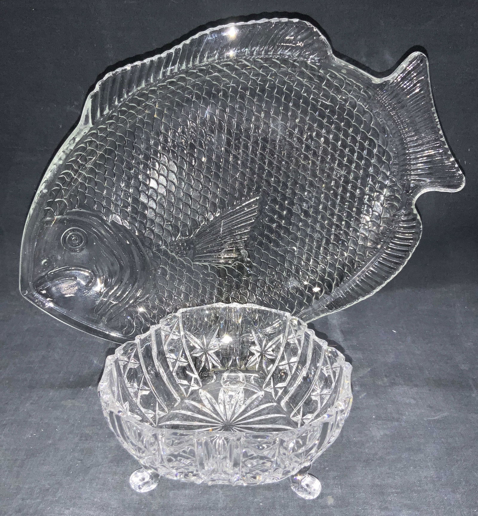 Lot 2 Cut Glass Fish Dish & Footed Bowl (1 of 8)