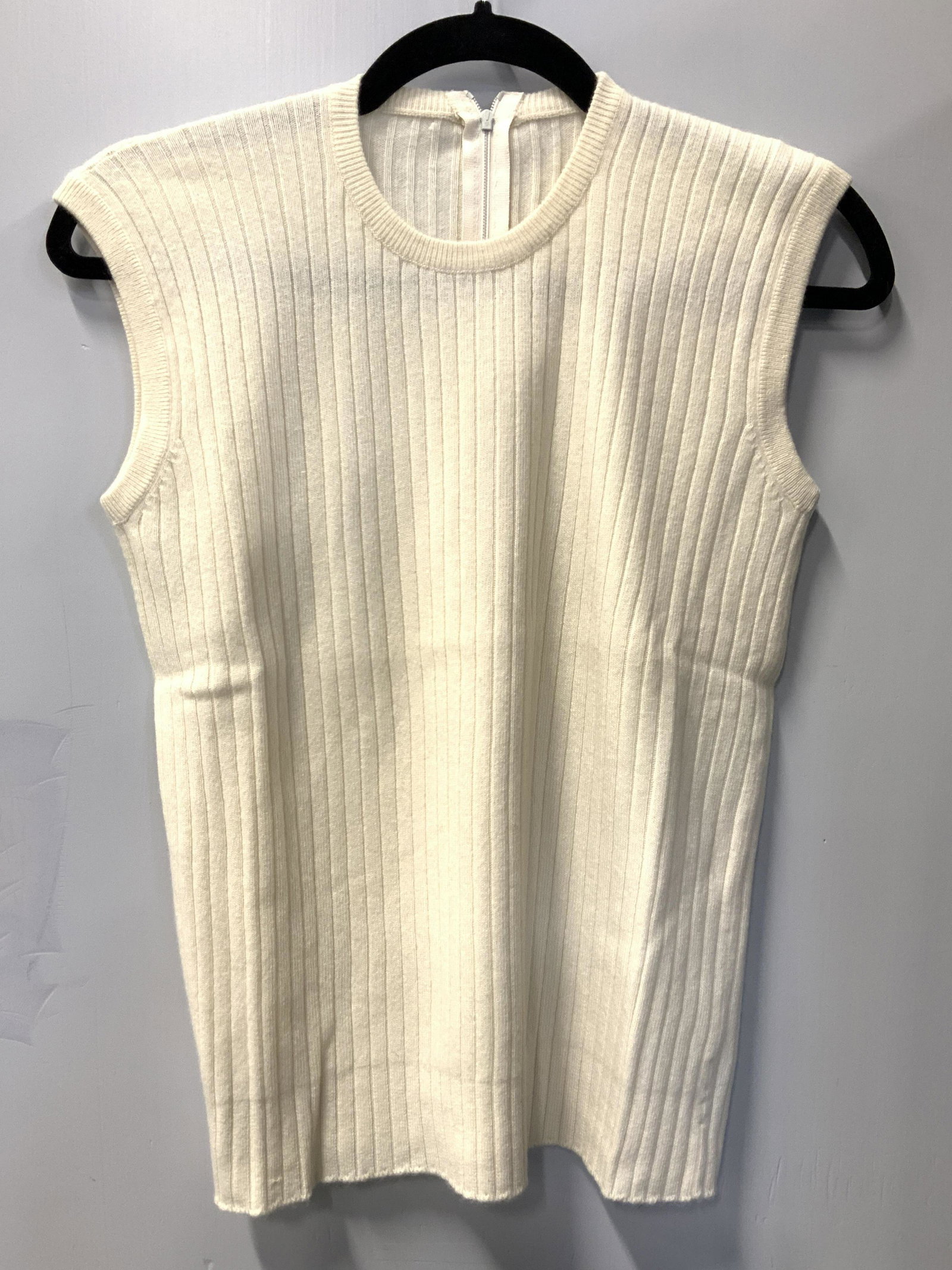 BERK Cashmere Sweater Vest , Size M: Off white sleeveless sweater vest with back zipper. Marked BERK, Burlington Arcade London. Size Medium. 100% Cashmere. BERK cashmere vest, BERK sweater vest, cashmere sweater vest, vest, Luxury cashme