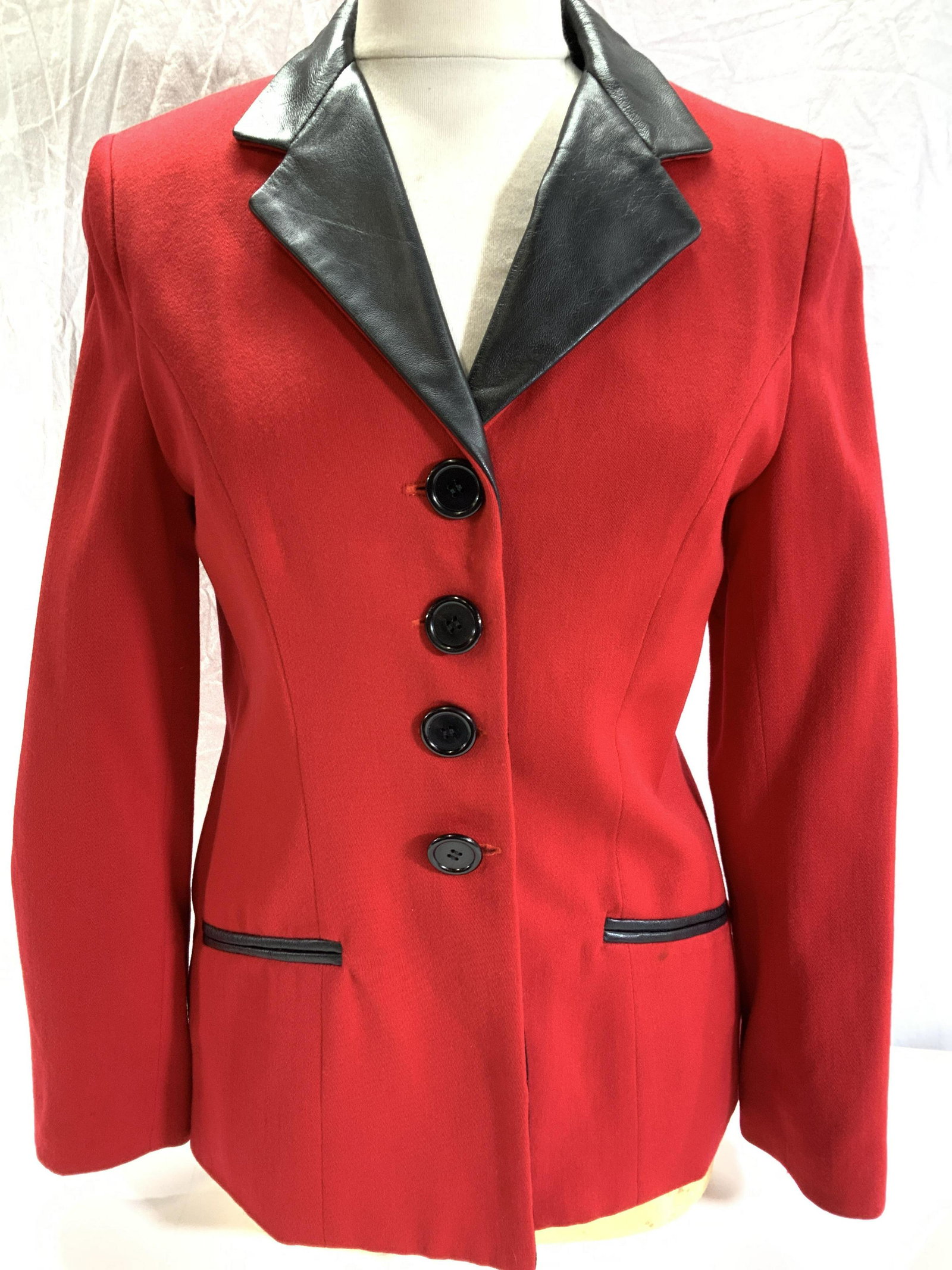 San Francisco Wool and Leather Blazer, Small: Red wool blazer with soft hand black leather shawl collar. Ladies Small. Sections of Interior lined with black velvet and leather. Faux pockets. Sewn in shoulder pads. Designer San Francisco Blazer, L