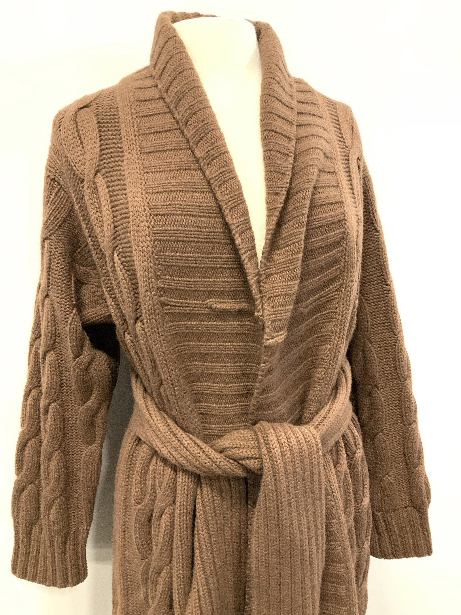 Steve FABRIKANT CASHMERE Bergdorf Long Sweater, IT: 2 items. Luxury Steve Fabrikant Cashmere cable knit 3/4 length sweater coat with tie belt. 41 in. Long. Fits XL or Smaller. Made in Italy. Luxury vintage wear, signed label attached reads Steve Fabrik