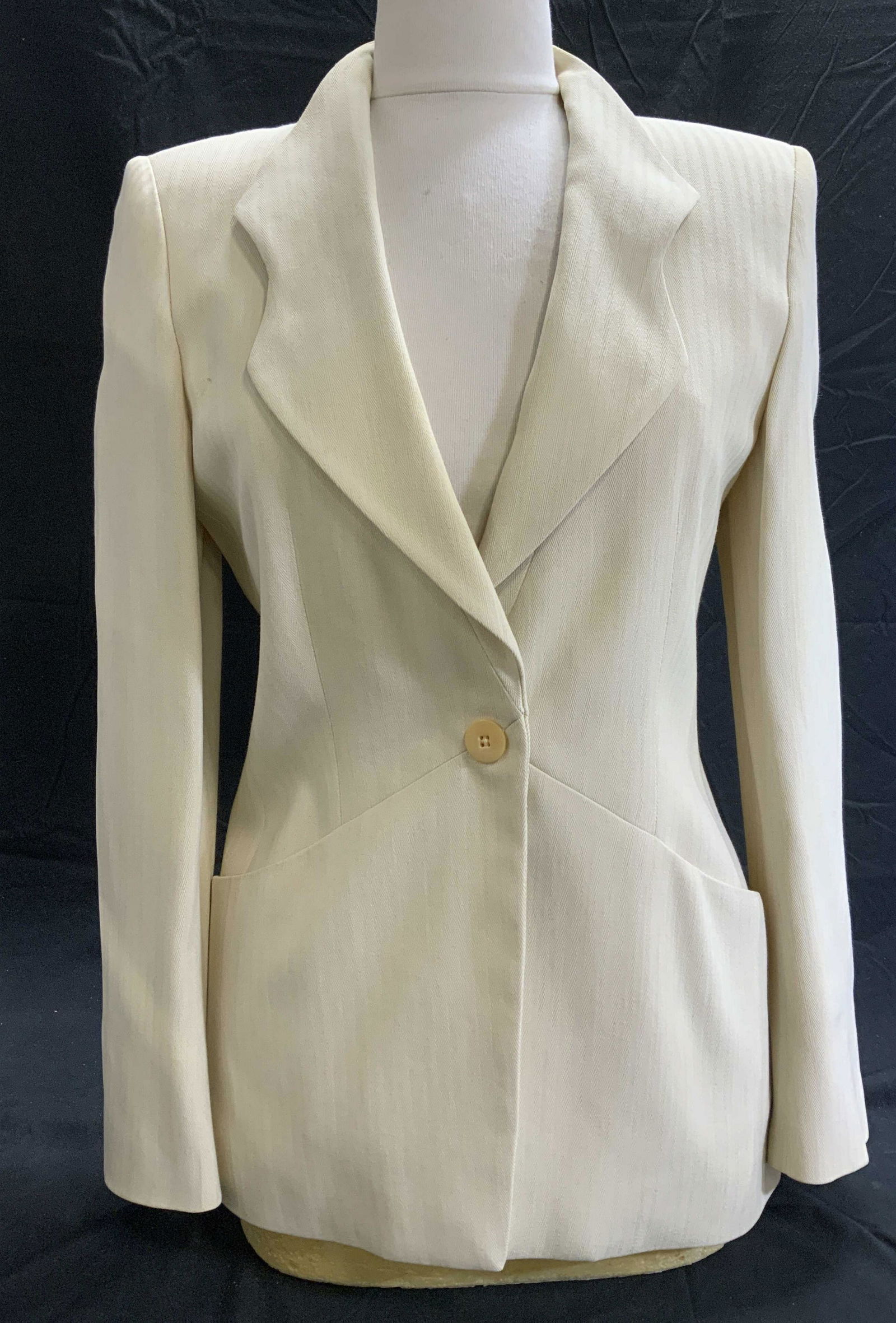 Giorgio Armani Cream Wool Blend Blazer (1 of 6)