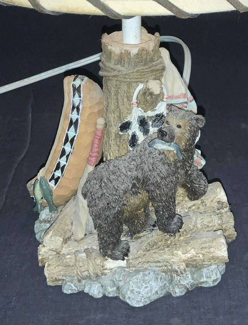 Grizzly Bear w Salmon Nature Scene Resin Lamp (1 of 10)