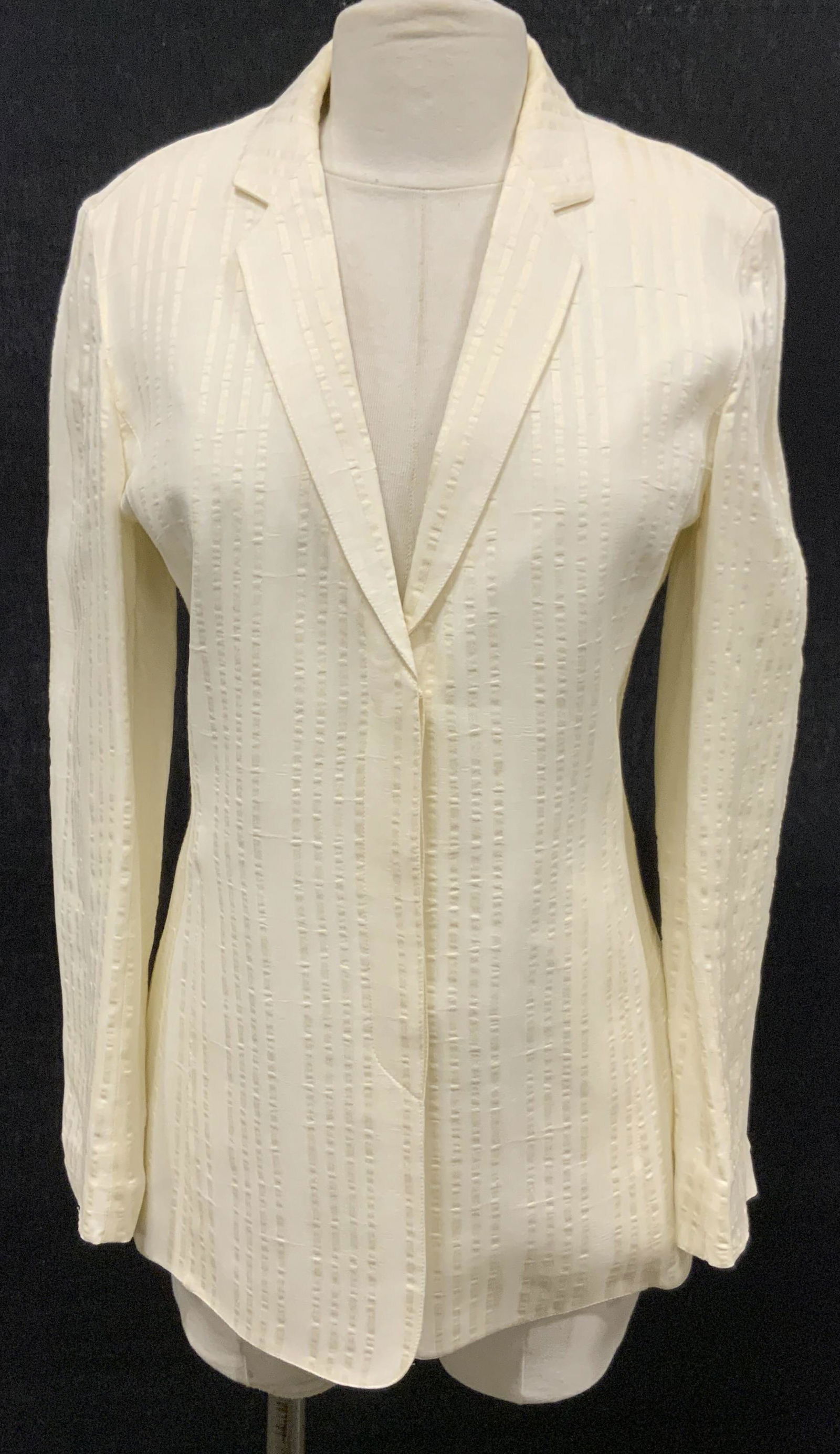 GIORGIO ARMANI Cream Silk/Linen Jacket (1 of 7)
