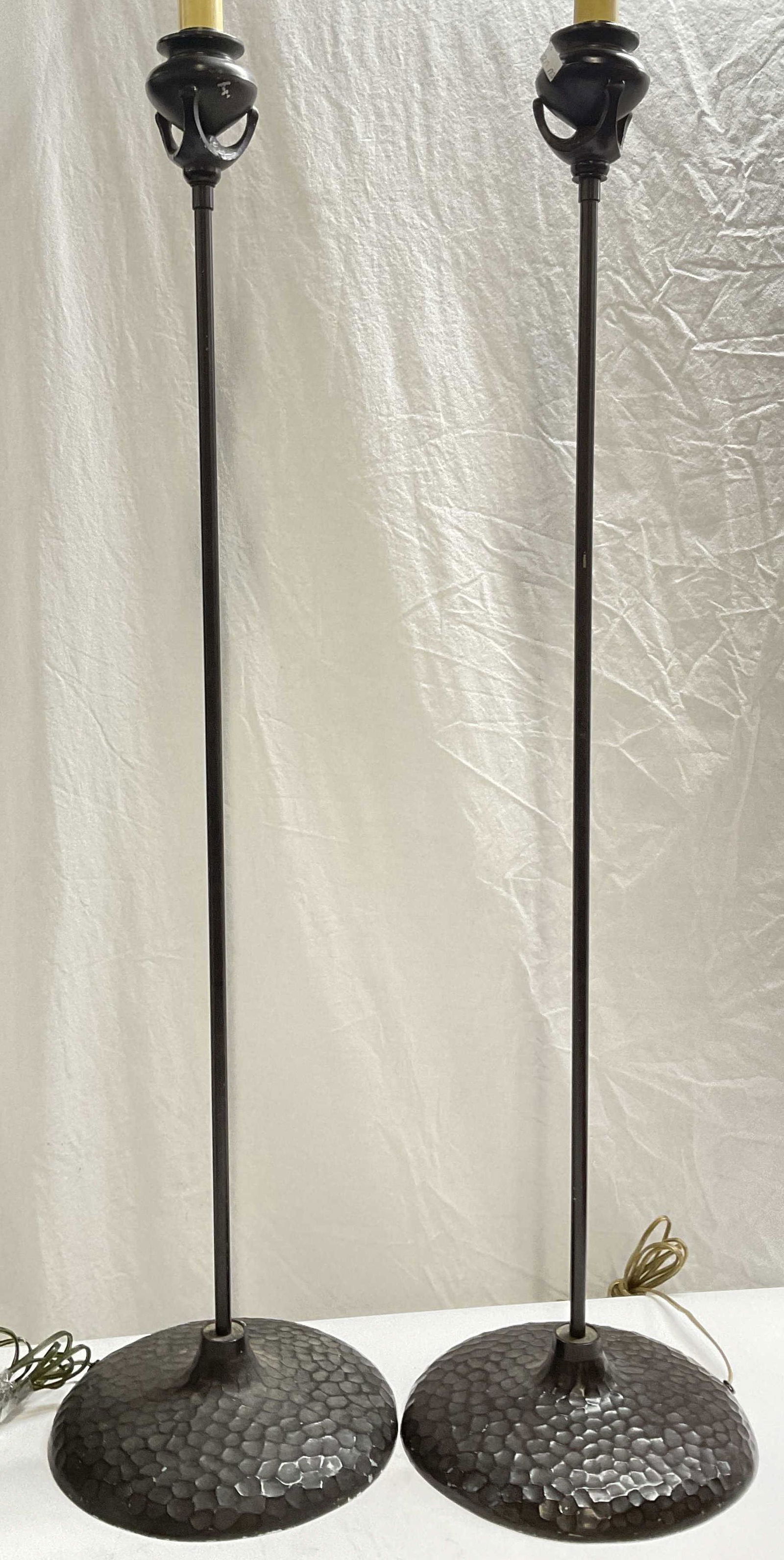 Pair 2 Buffet Lamps, Hammered Base (1 of 9)